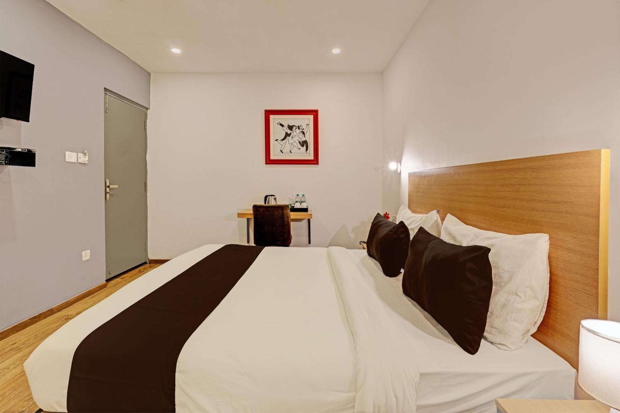 Hotel Super Townhouse Ramamurthy Nagar Formerly Navya International