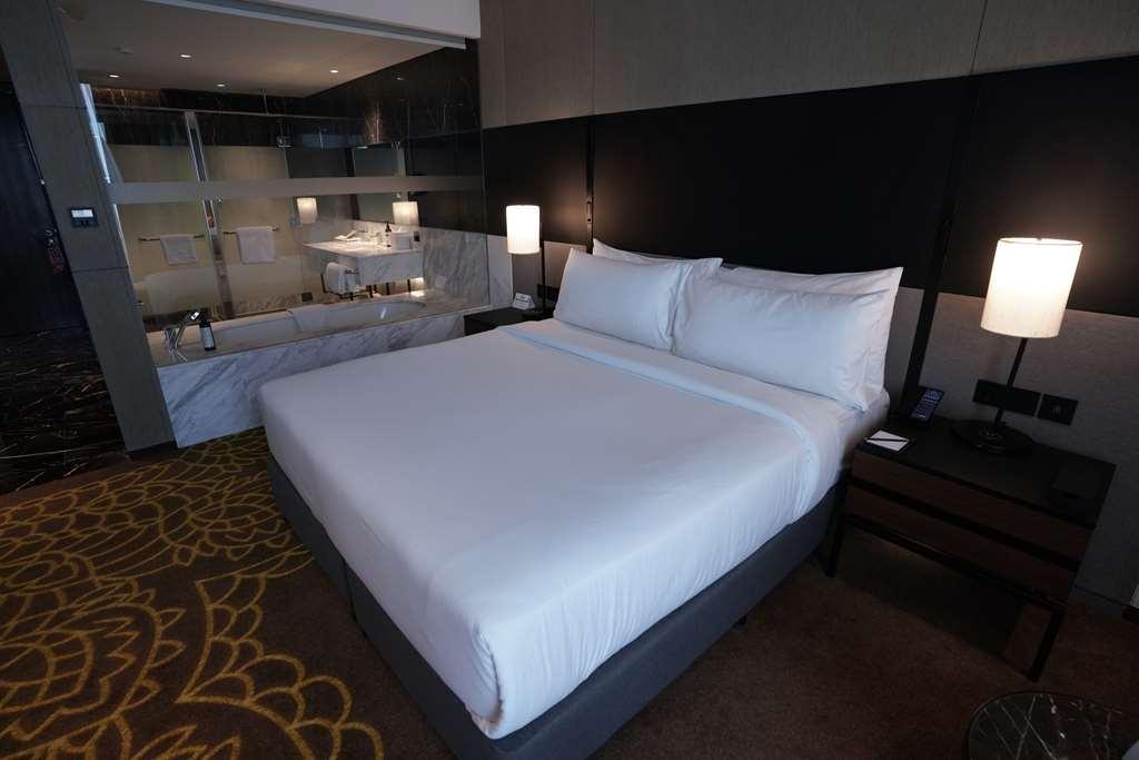 Hilton Embassy Manyata Business Park