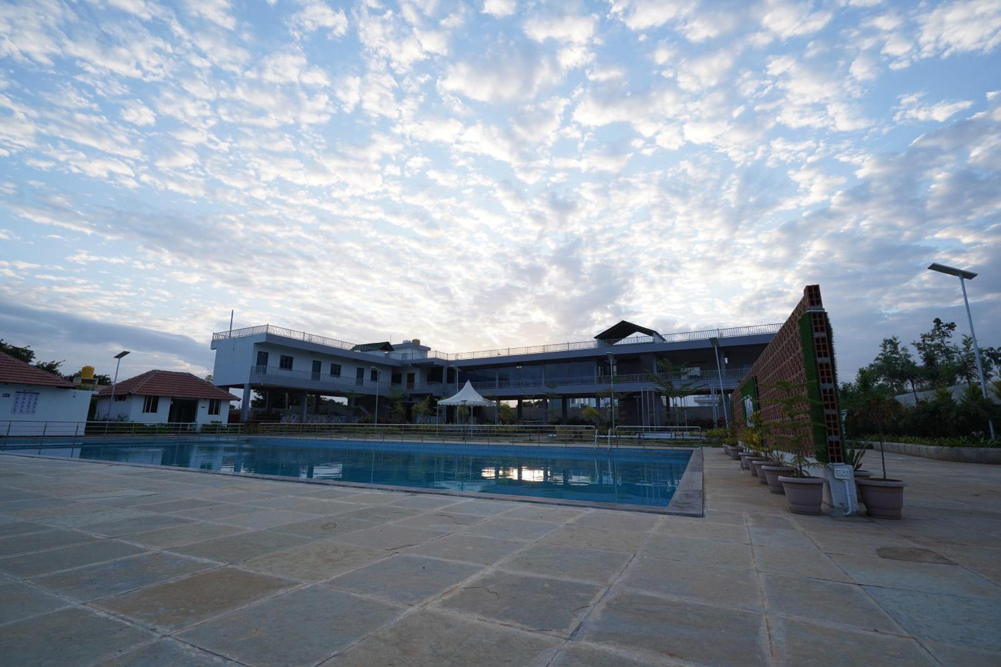 Villa Soundarya Sapphires *