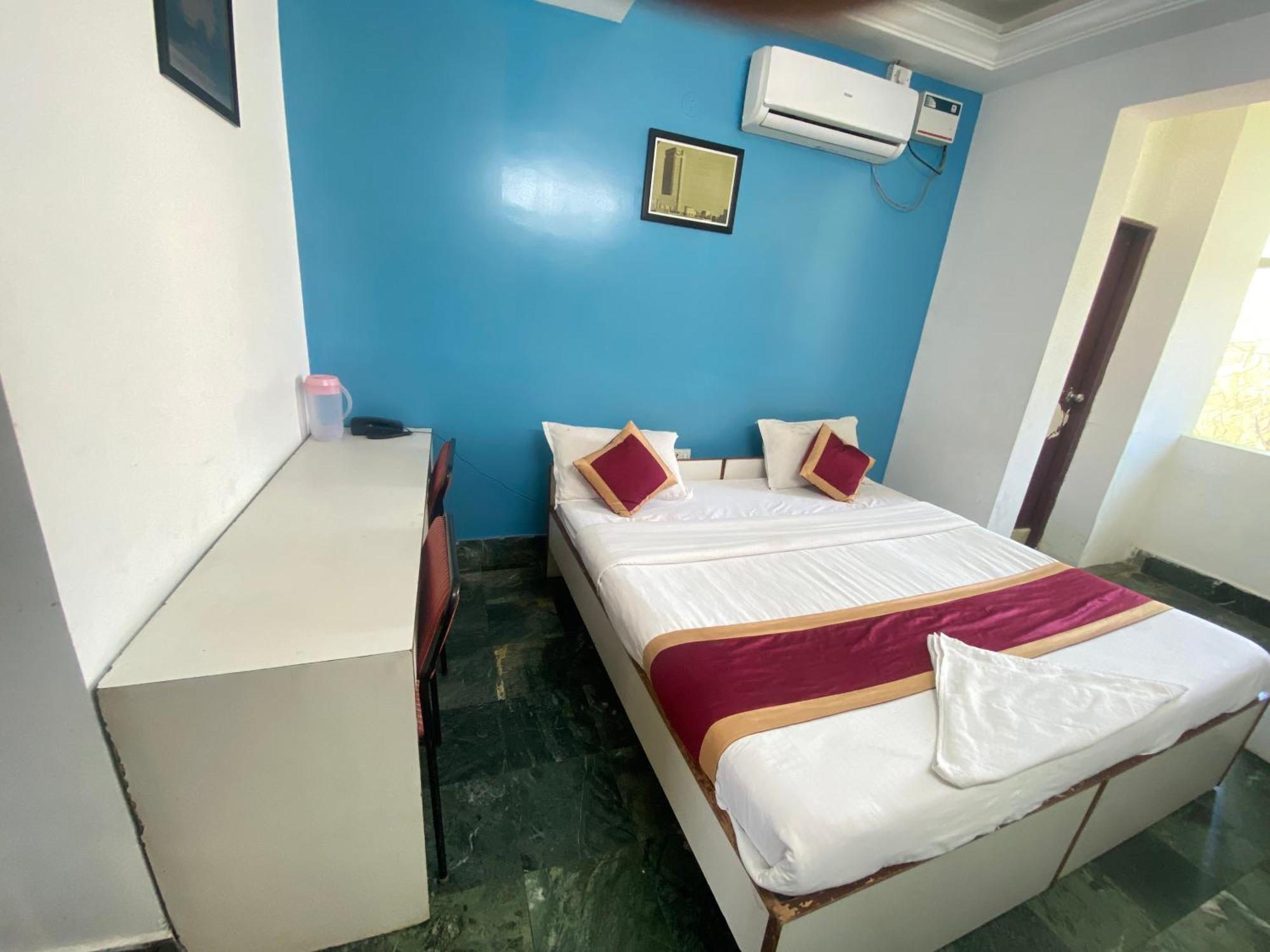 Hotel Townhall Bangalore