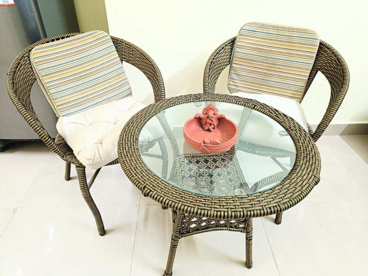 1bhk Near Iimb On Gf Apartment *