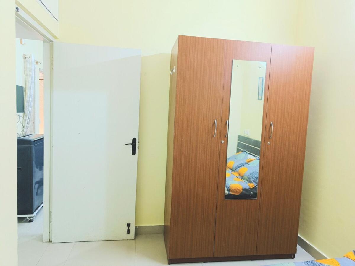 Apartment 1bhk Near Iimb On Gf *