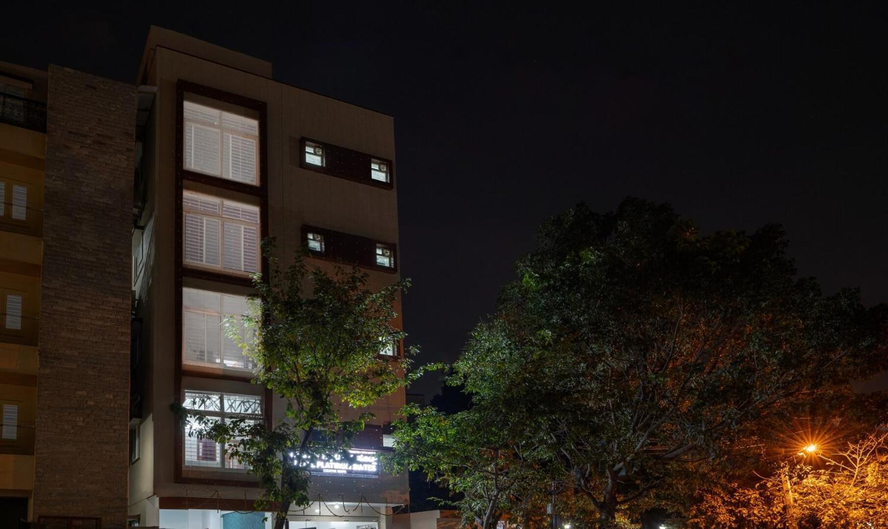 Royal Platinum Hotel 2*