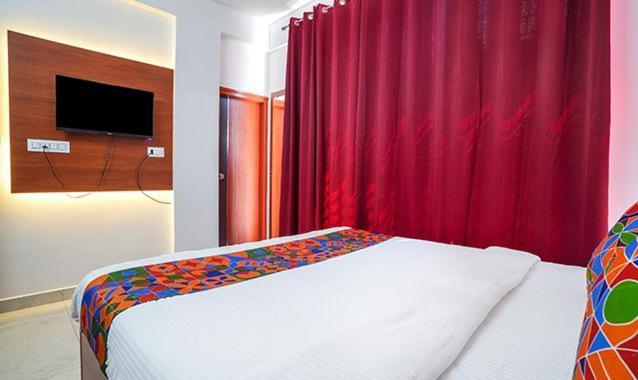 Royal Platinum 2* Bangalore