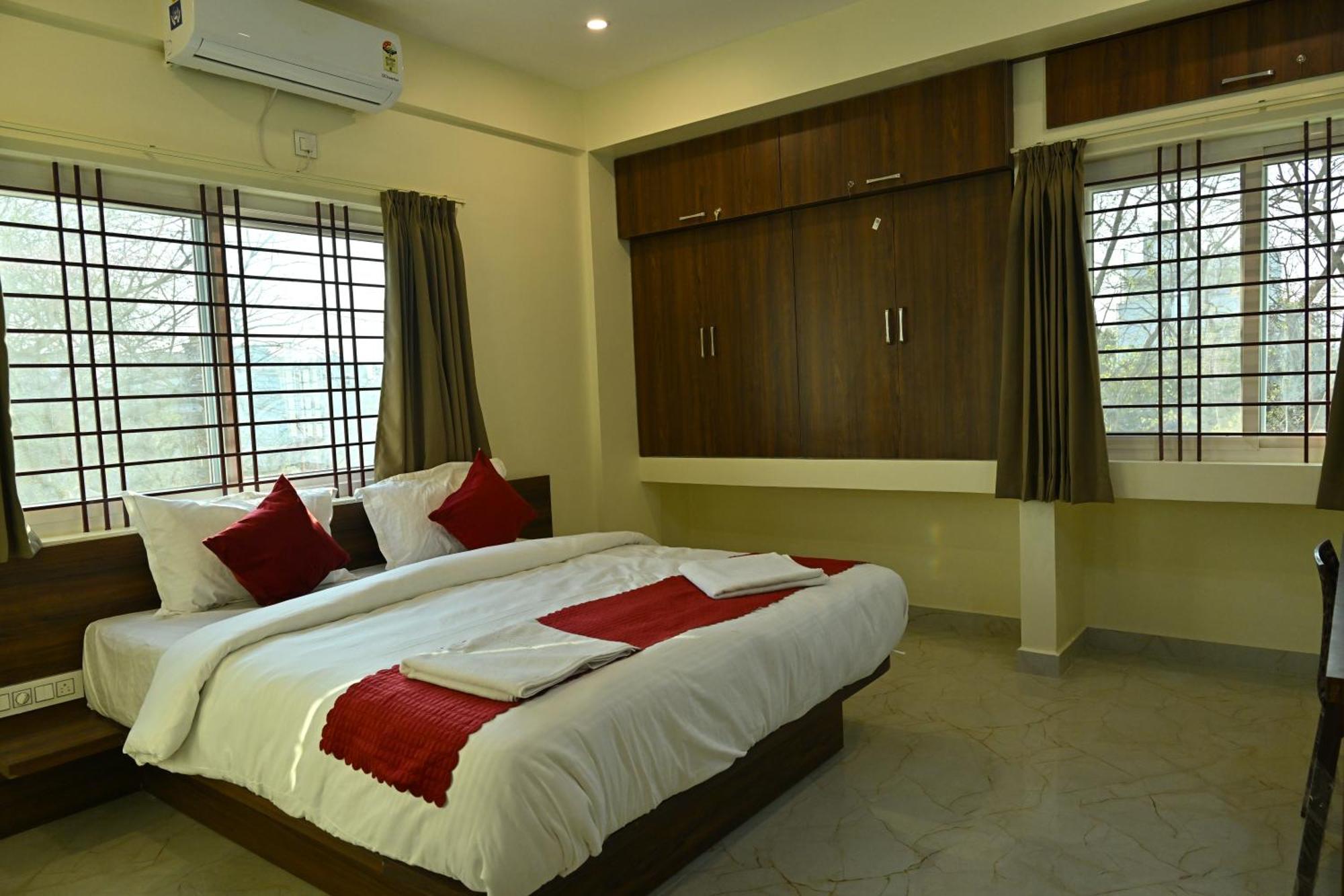 Panvith 2* Bangalore