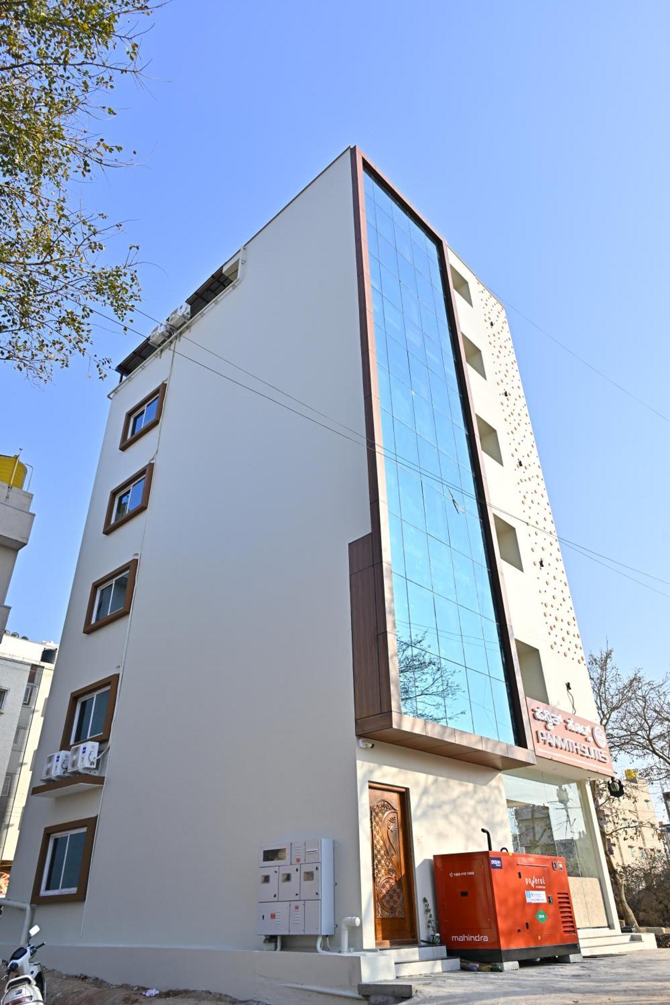 Panvith 2* Bangalore