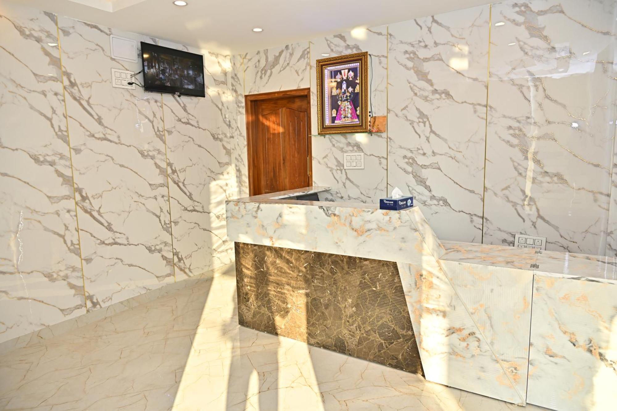 Hotel Panvith