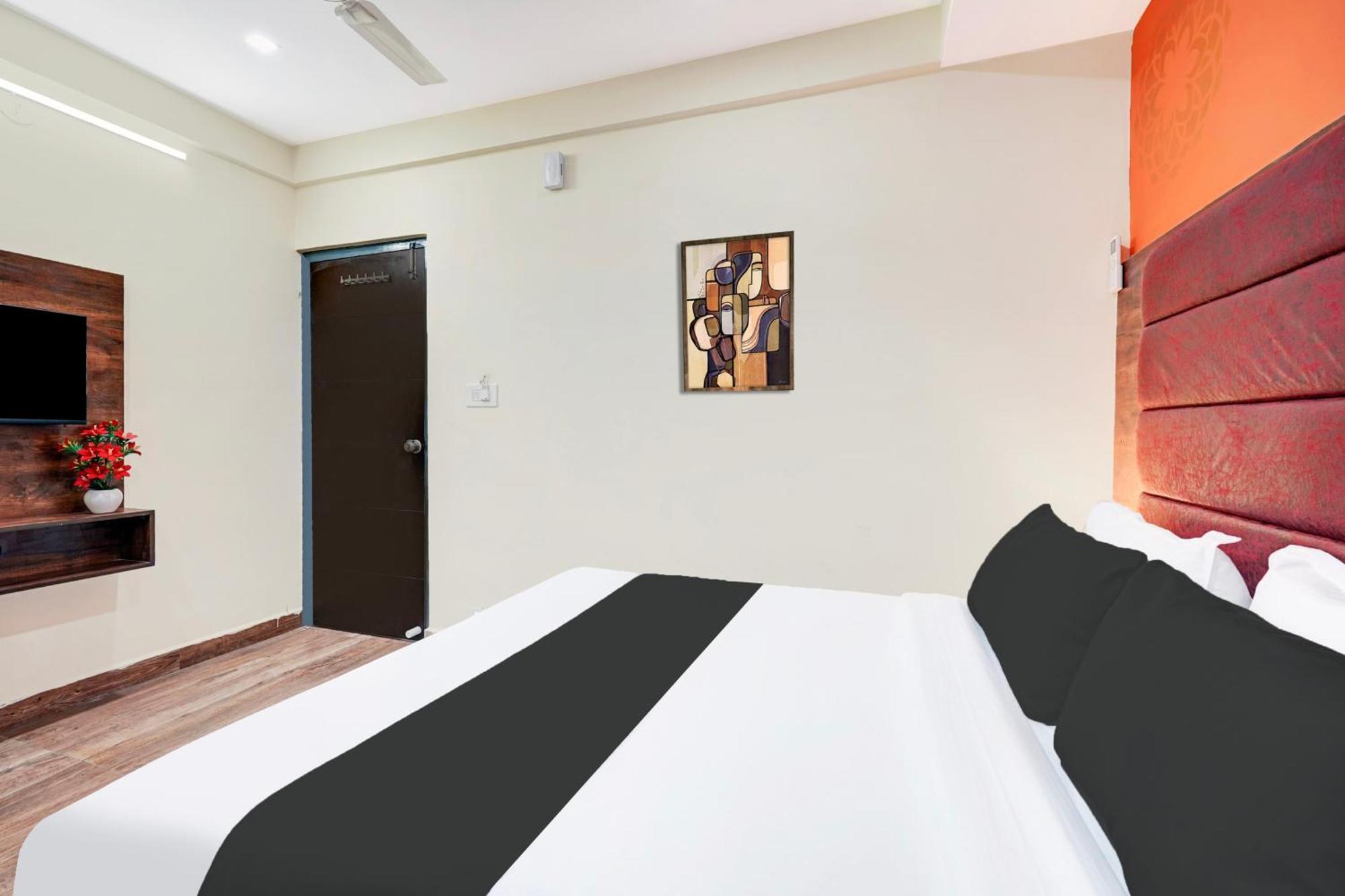 Hotel O Sk Palace Bangalore
