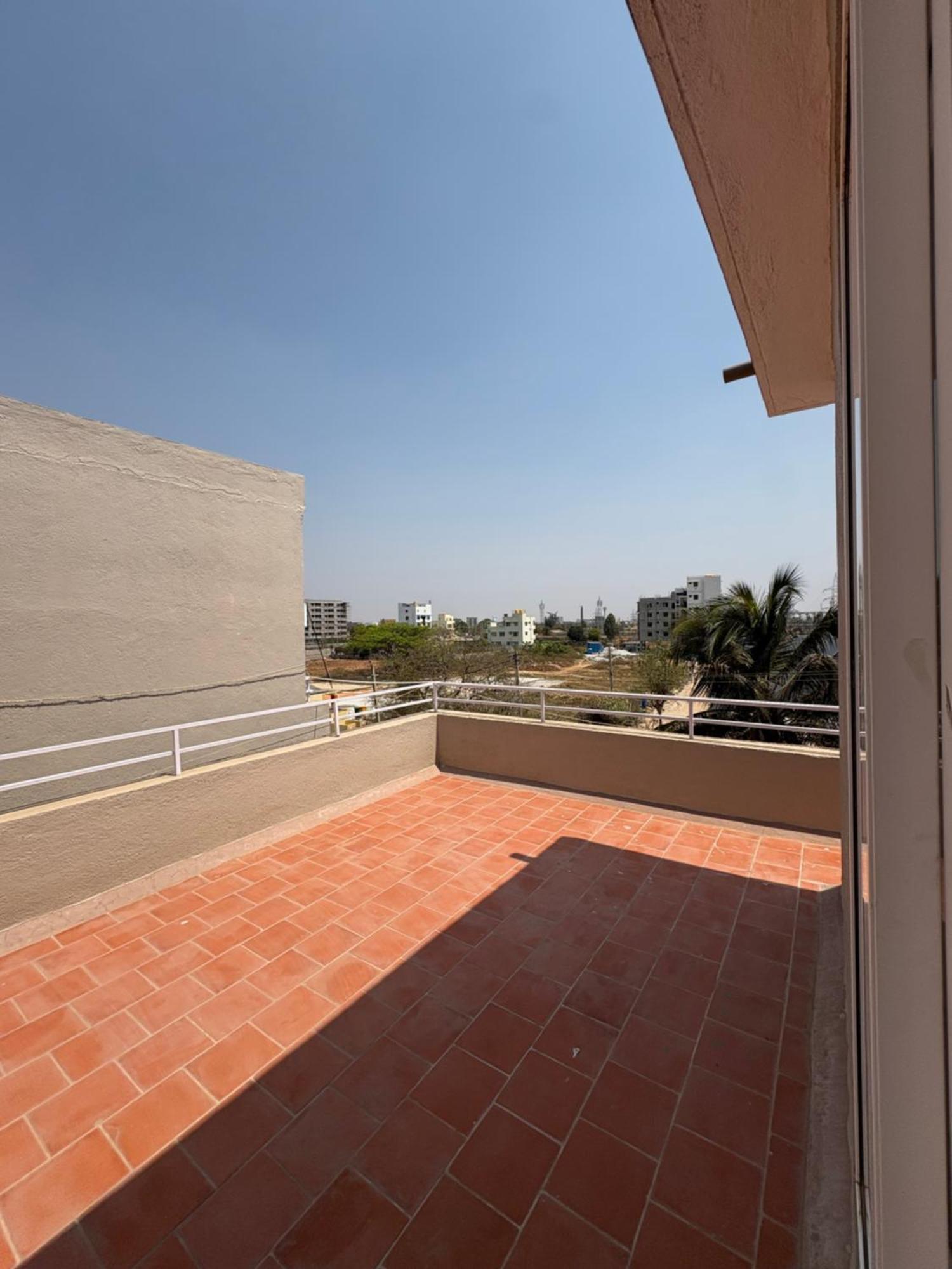 Hotel Sai Grand Near Airport