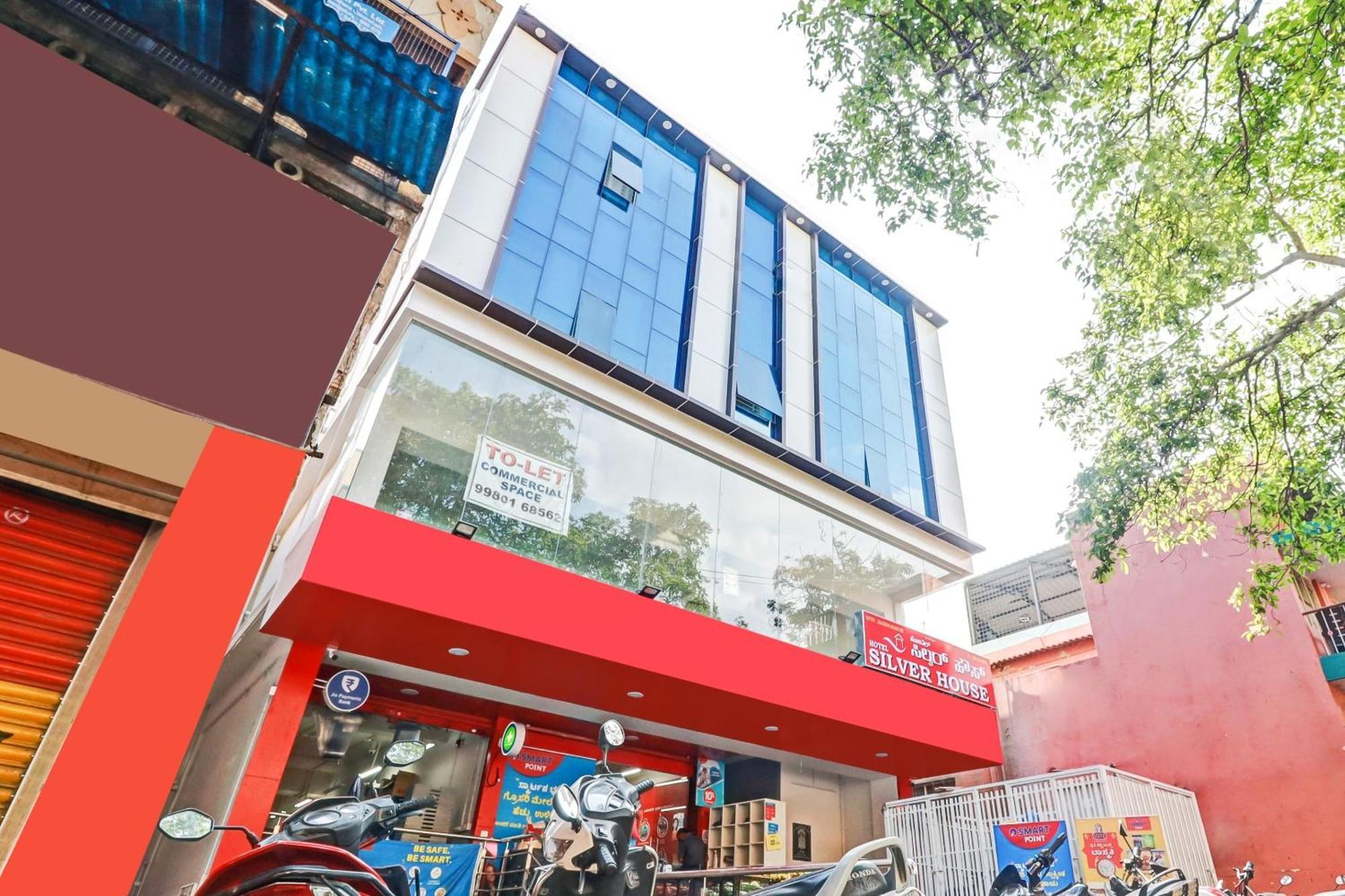 Super O Silver House Near Mantri Square Mall 3*