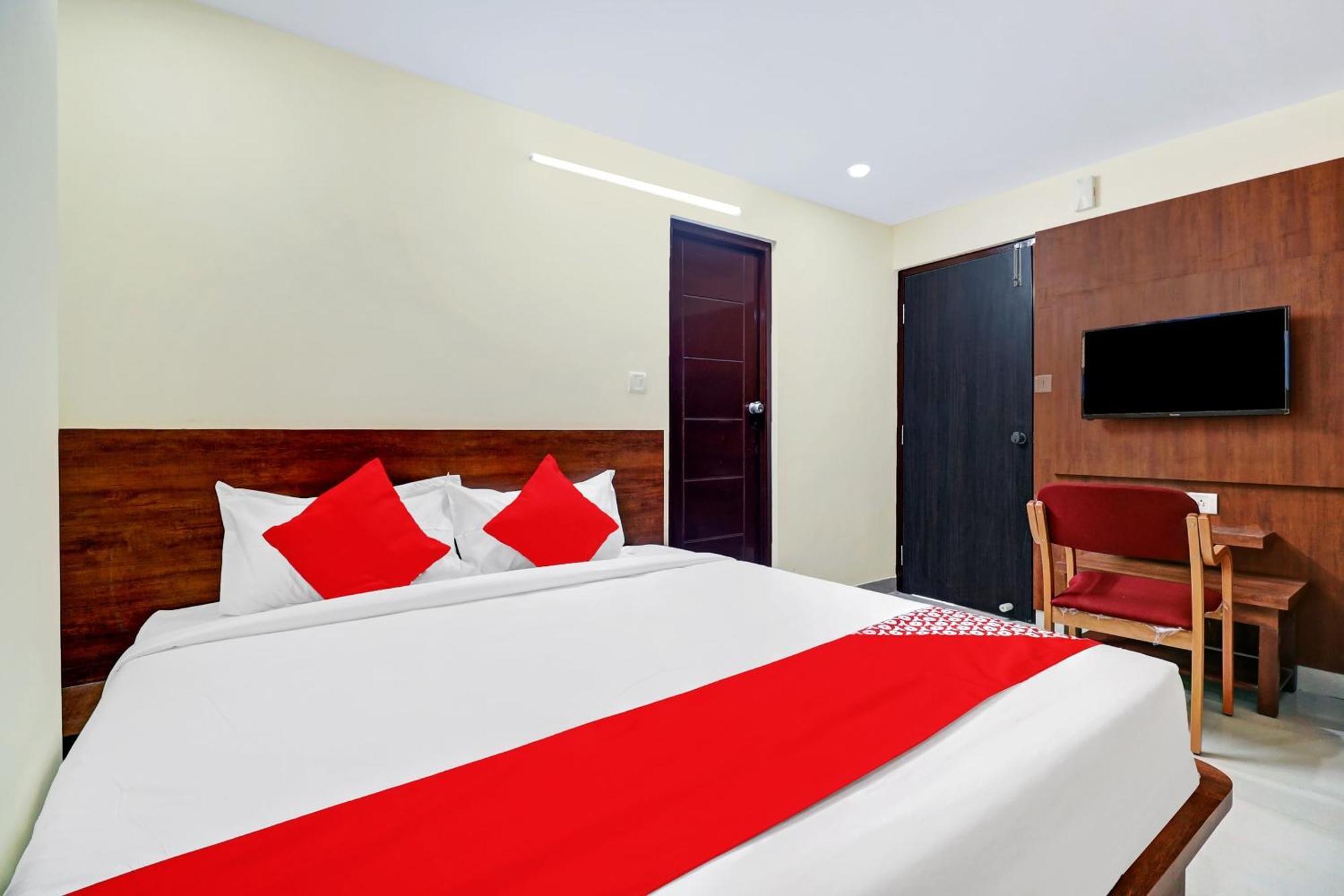Super O Silver House Near Mantri Square Mall Hotel