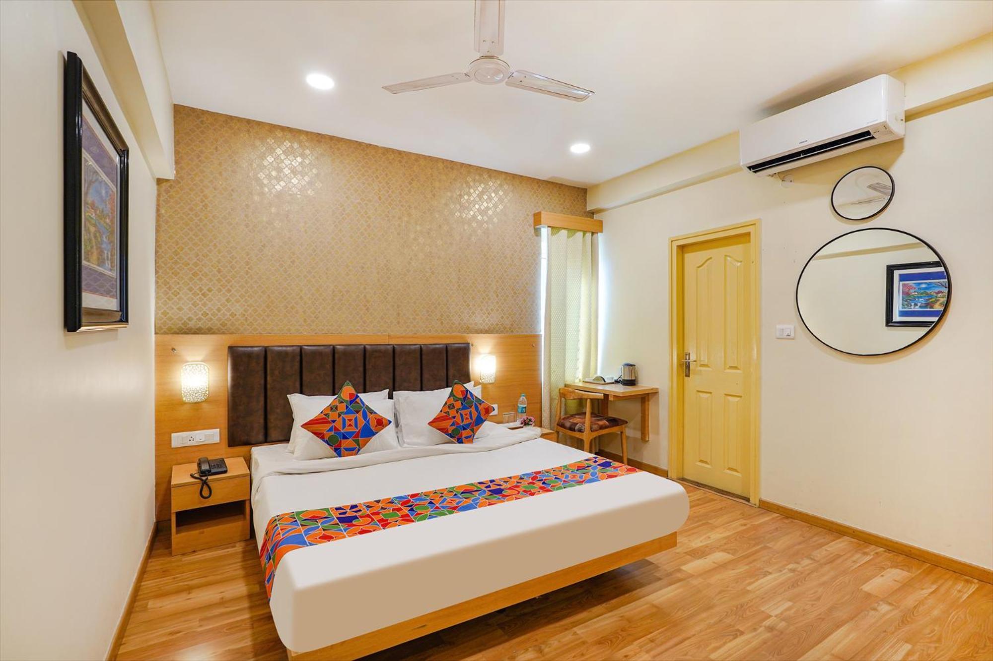 Hotel Fabhotel Ivory Corporate
