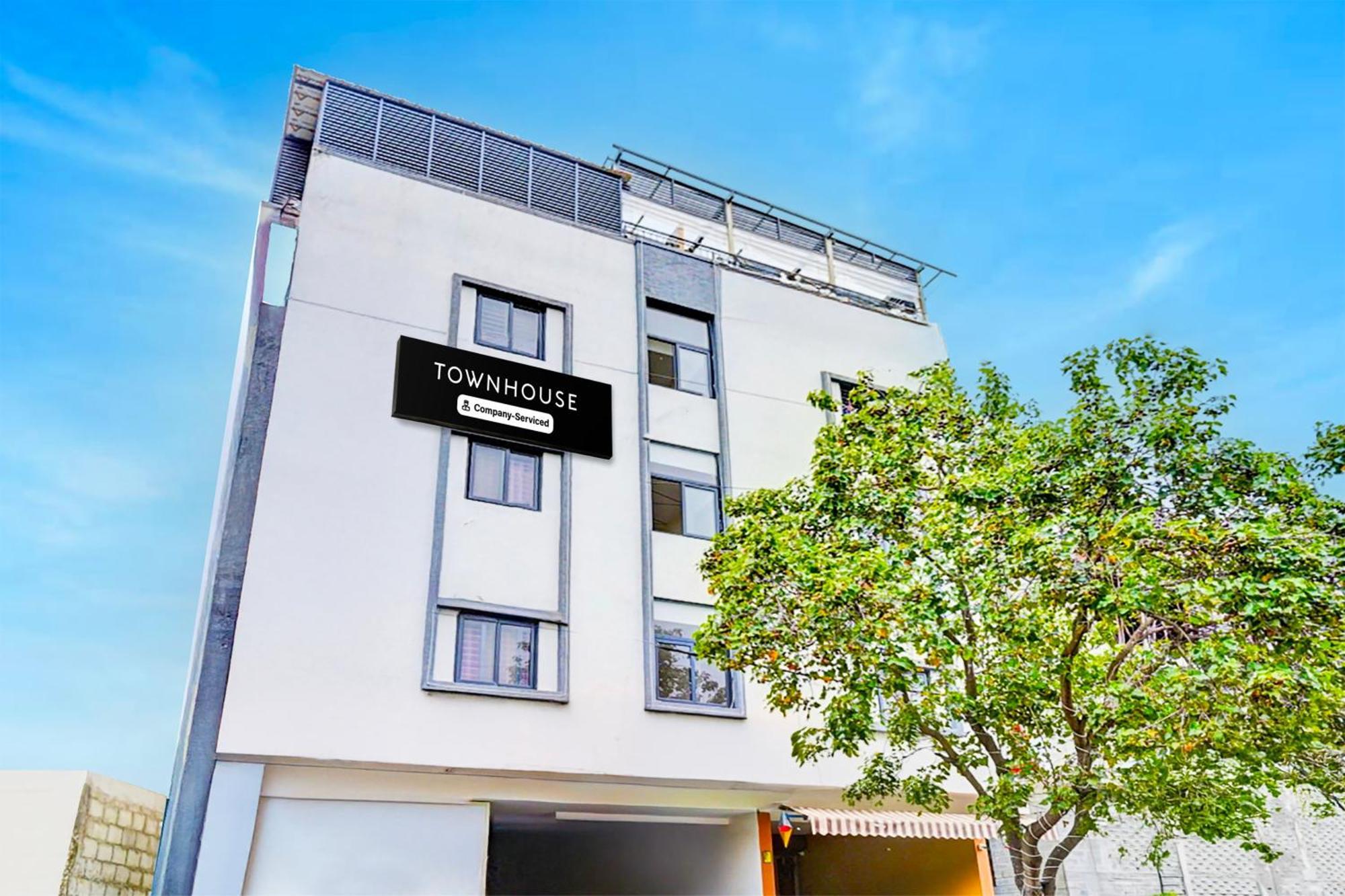 Super Townhouse Muthurayya Swamy Layout Hotel Bangalore