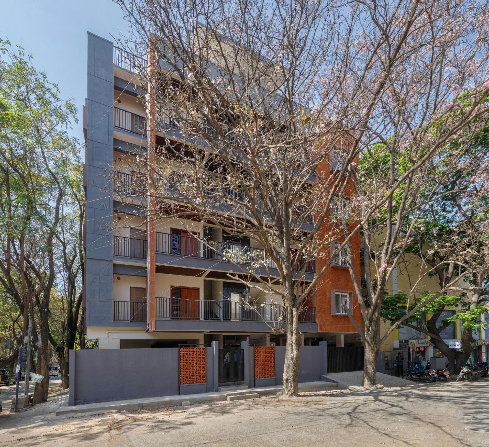 Apartment Bluo Serviced - Koramangala