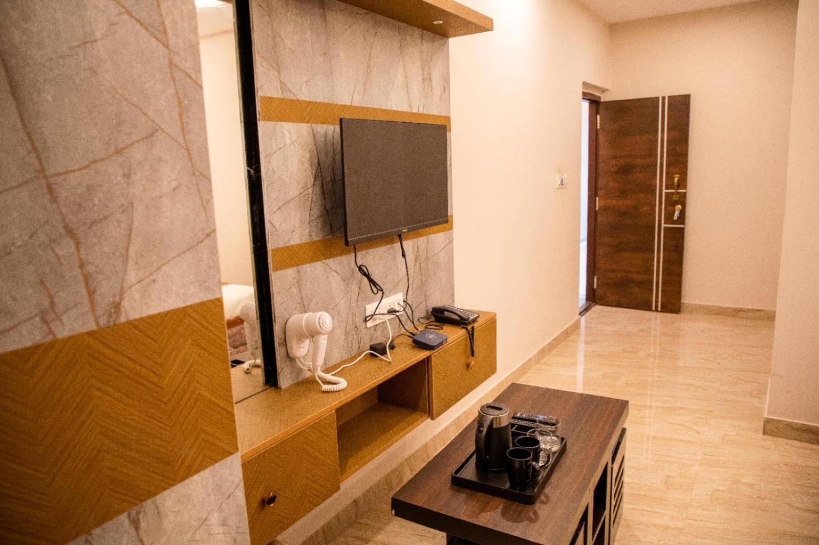 Serenity 3*