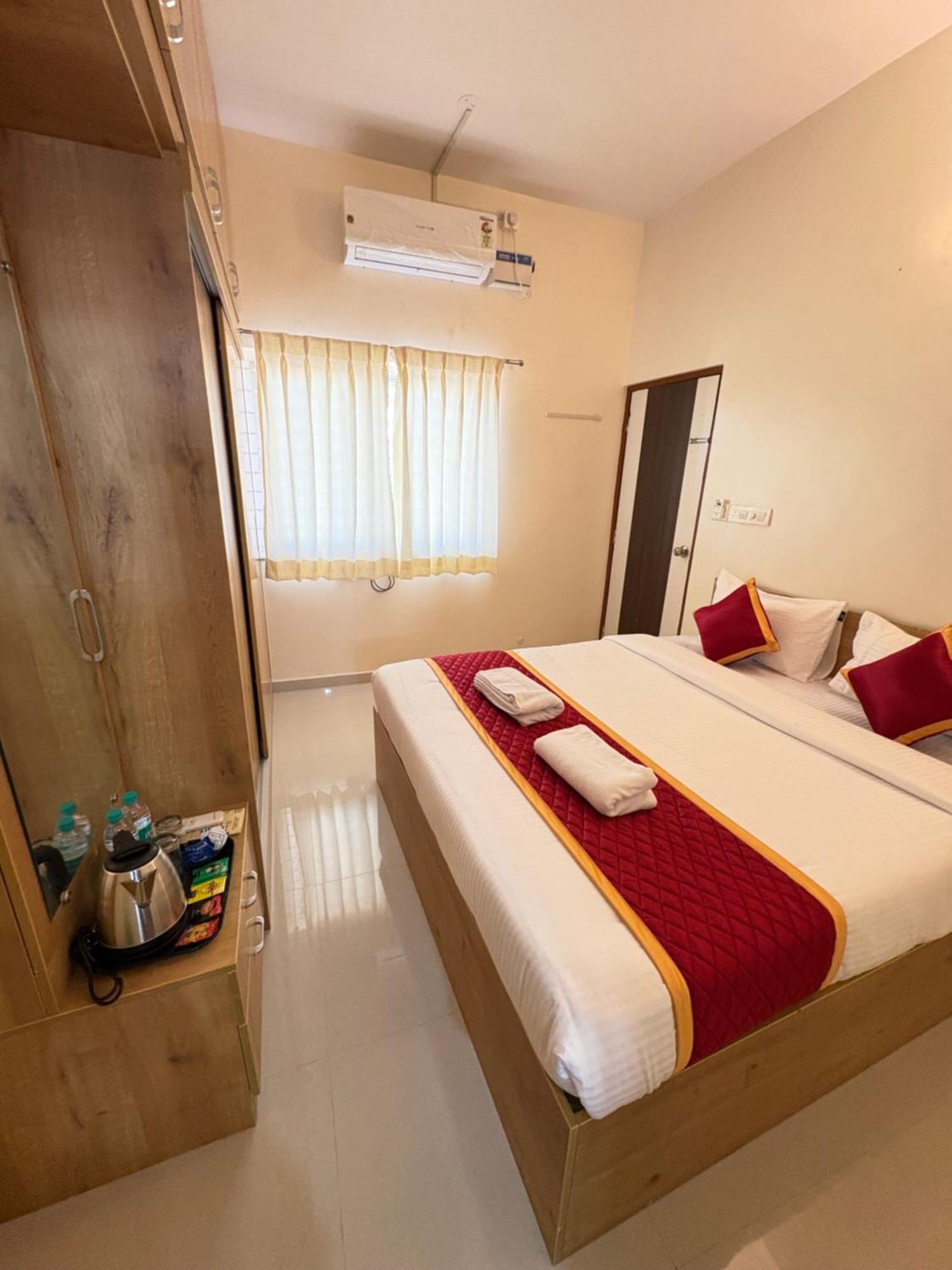 Sai Grand Near Airport Hotel