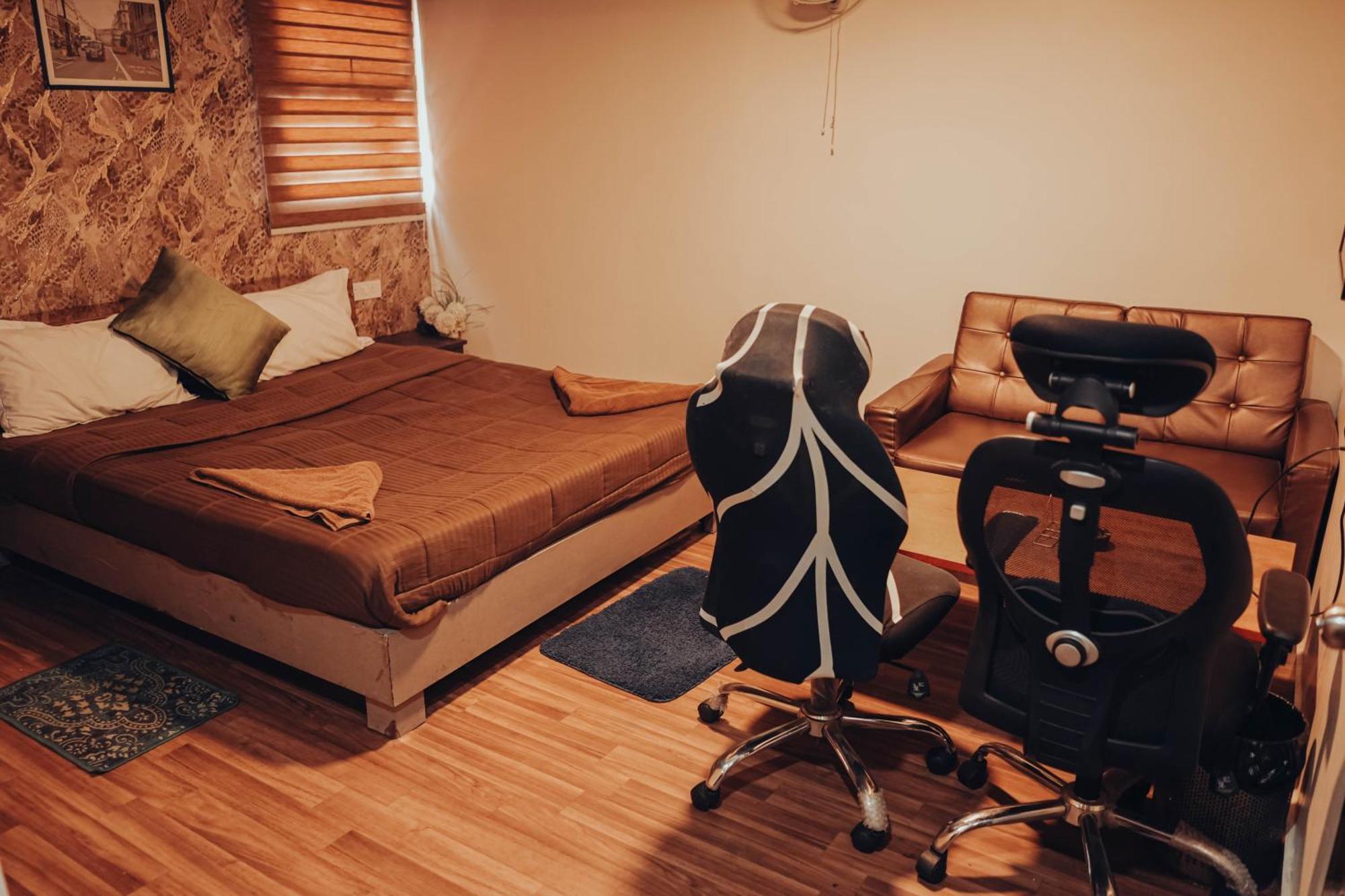 Pink Floyd Boutique Hotel