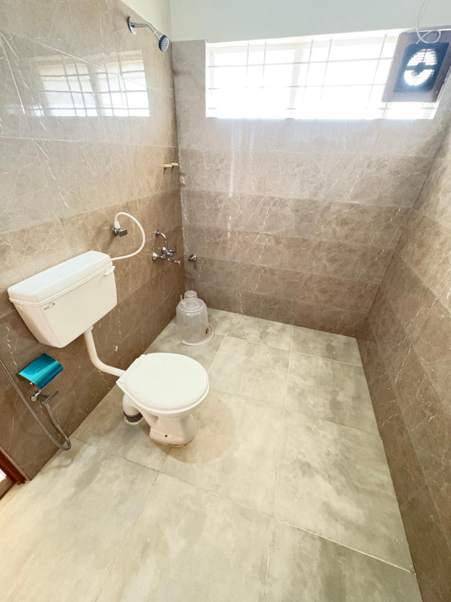 Hotel Sai Grand Near Airport *
