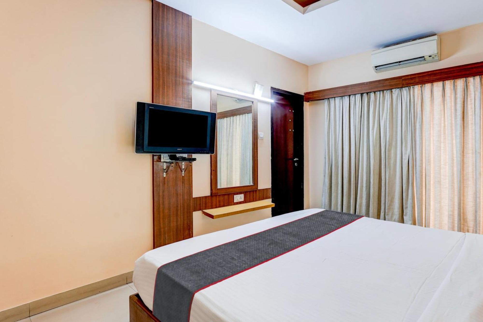 O Shreyas Shack Hotel