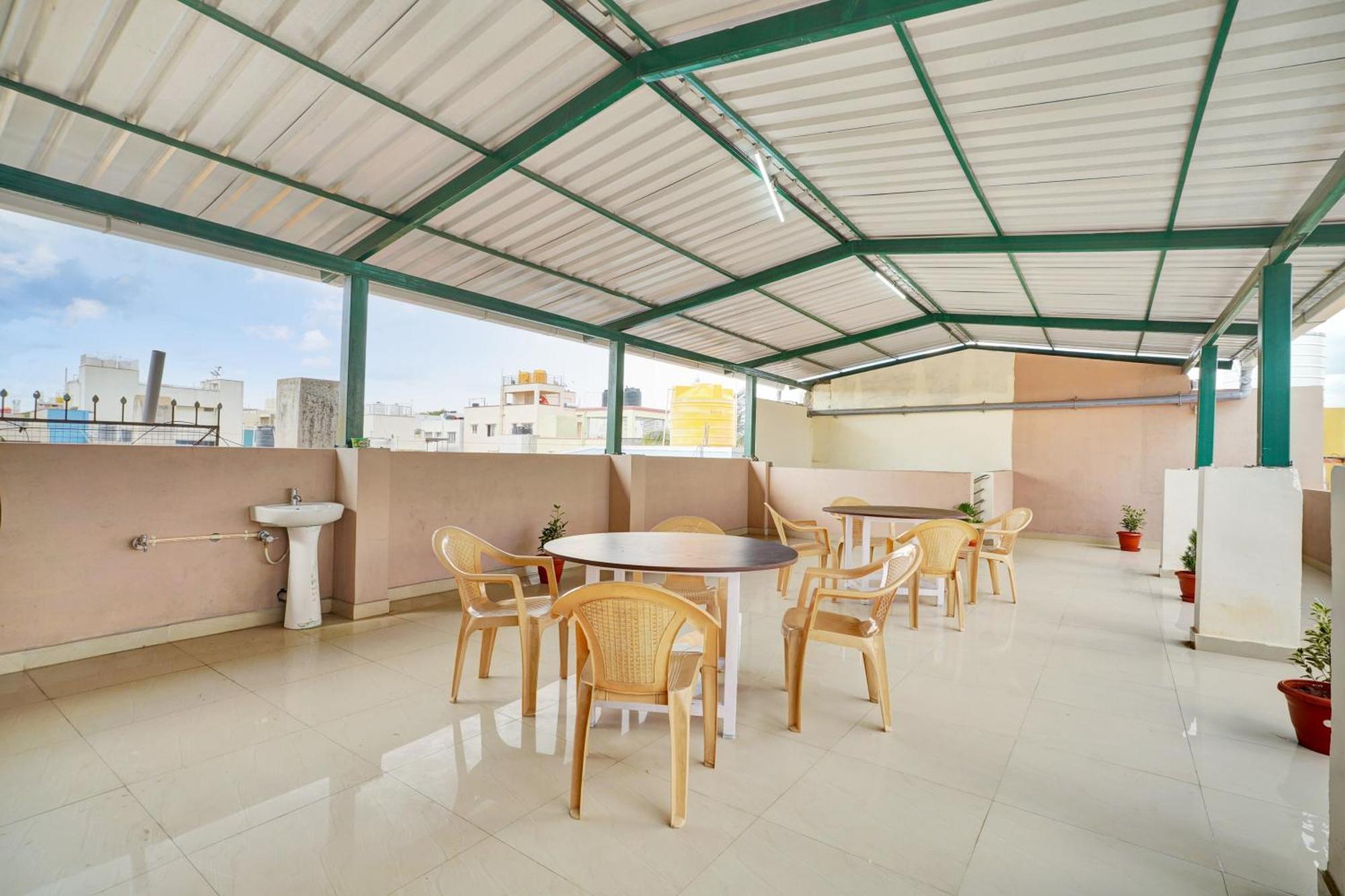 O Chalukya Comfort Bangalore