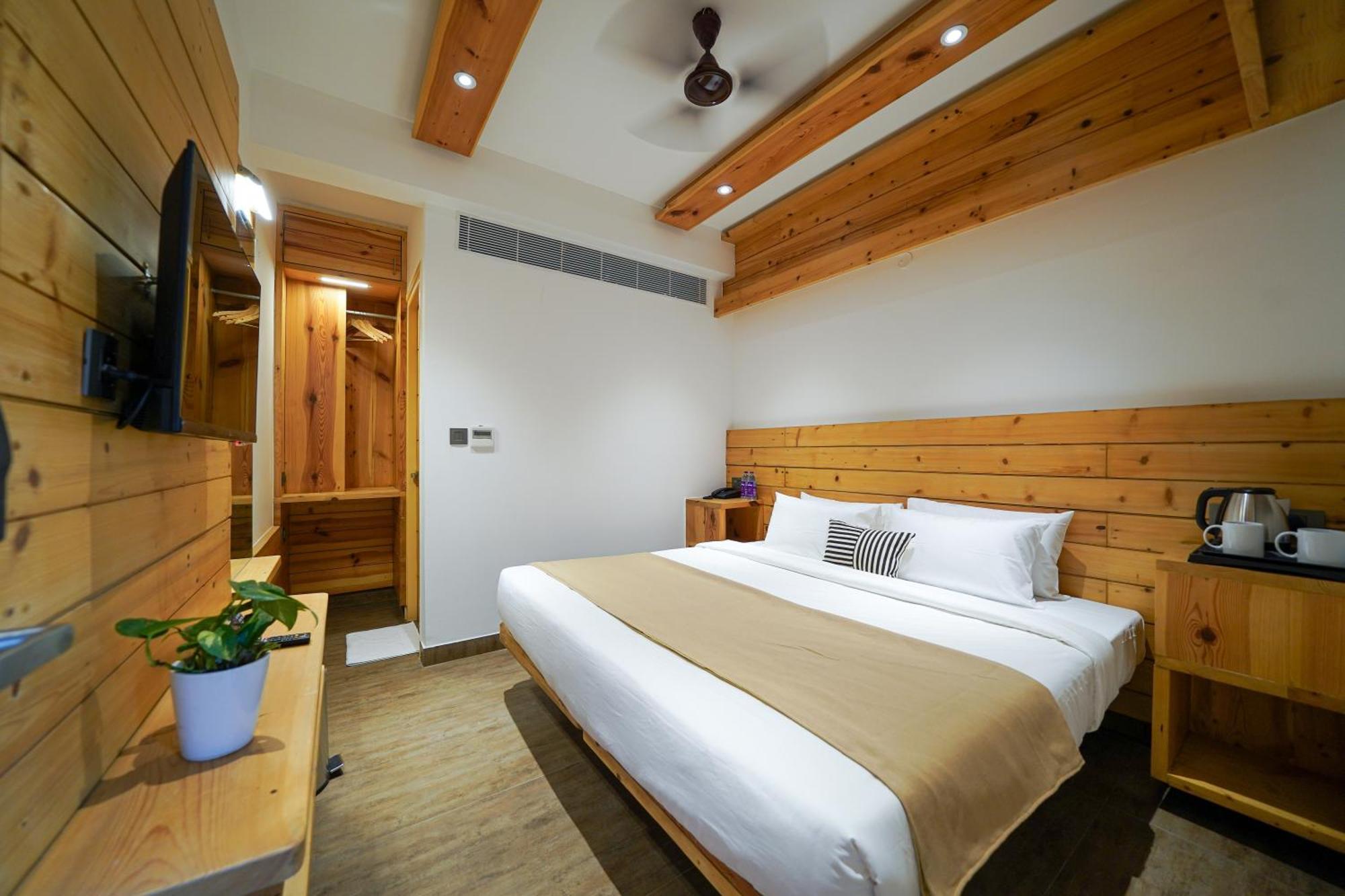 Open By Olive - Moka Hotel