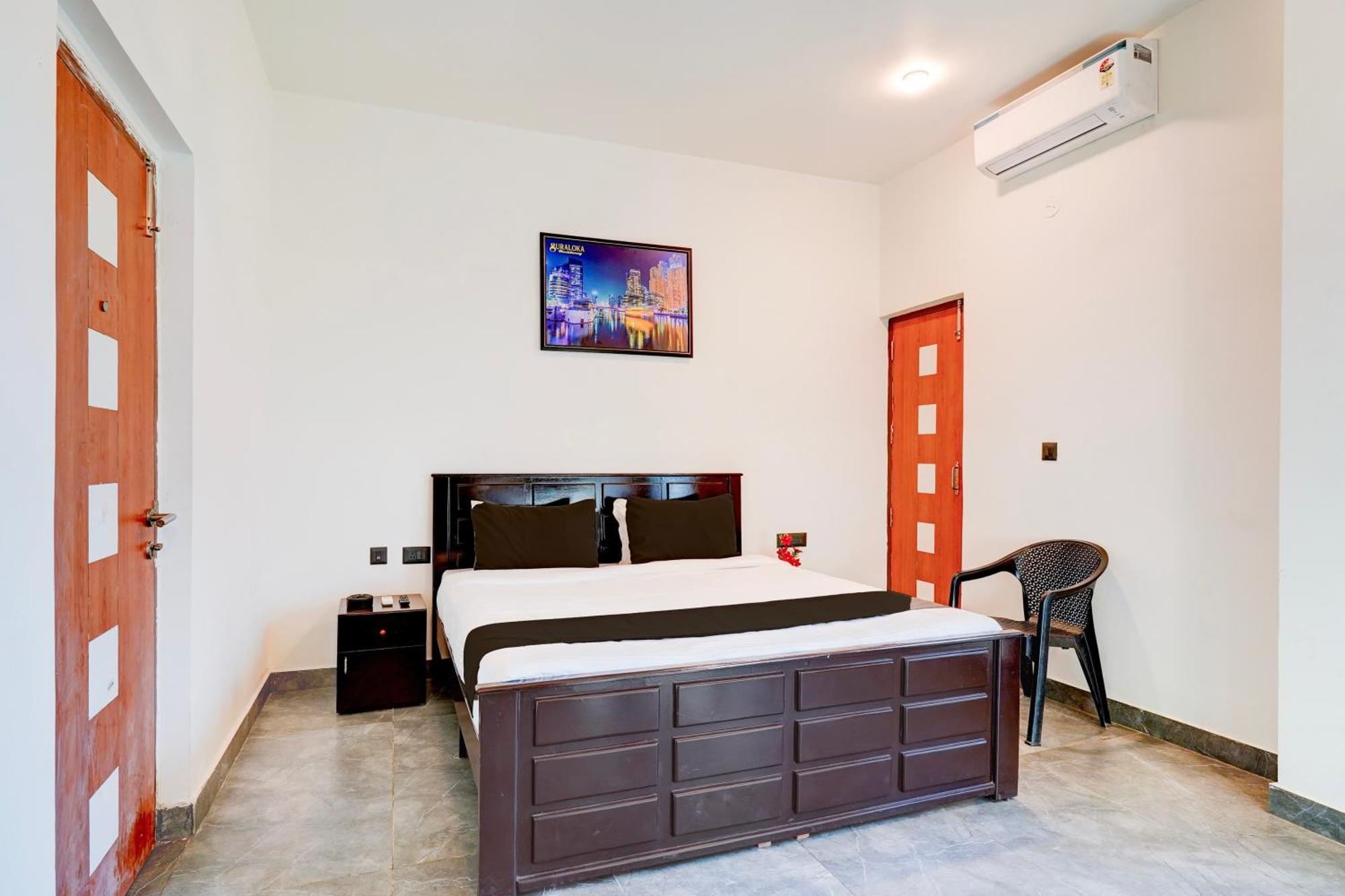 Hotel O Devangothi Railway Station Banglore *