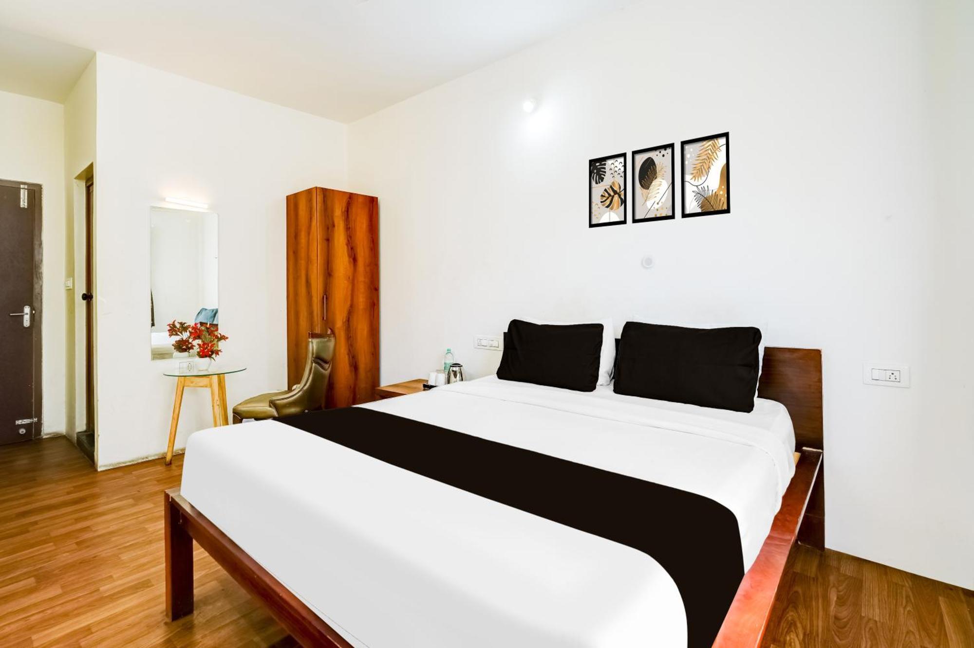 Hotel Super Collection O Bannergatta Road Near Decathlon 4*