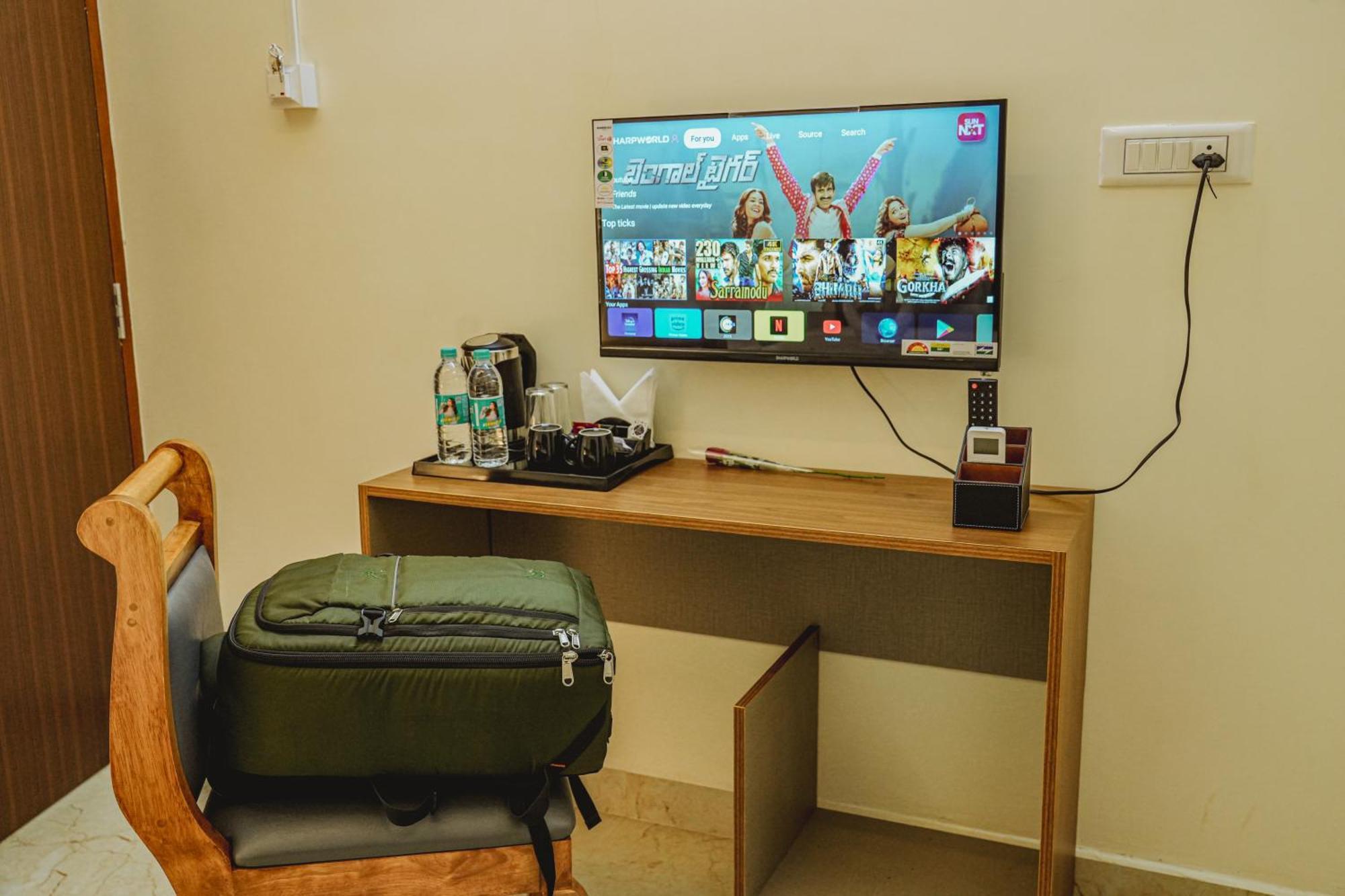 Hotel Merry Luxe Near Kempegowda International Airport Bangalore