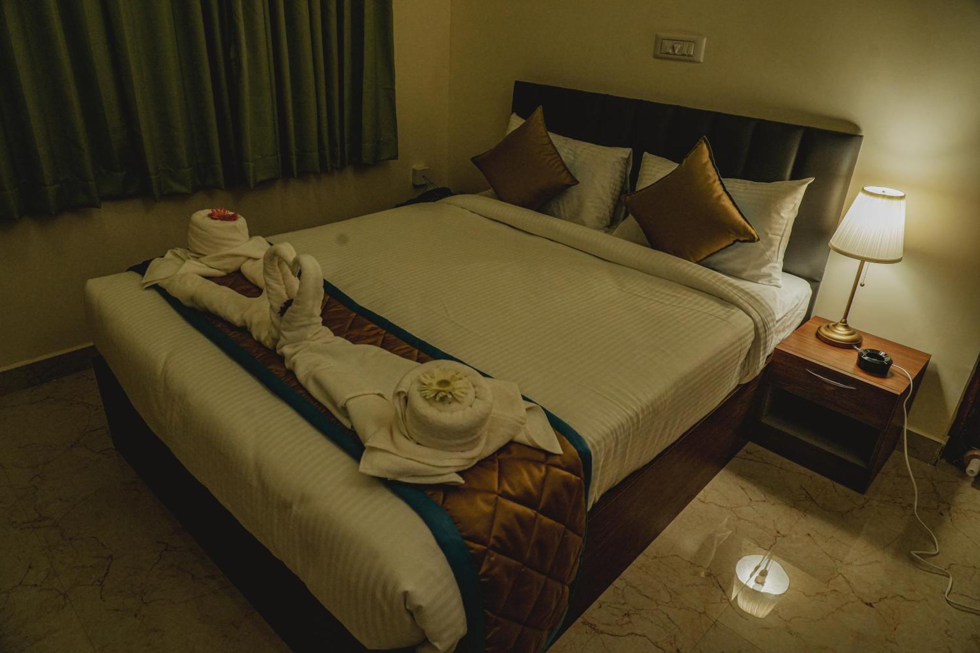 Hotel Merry Luxe Near Kempegowda International Airport 3*