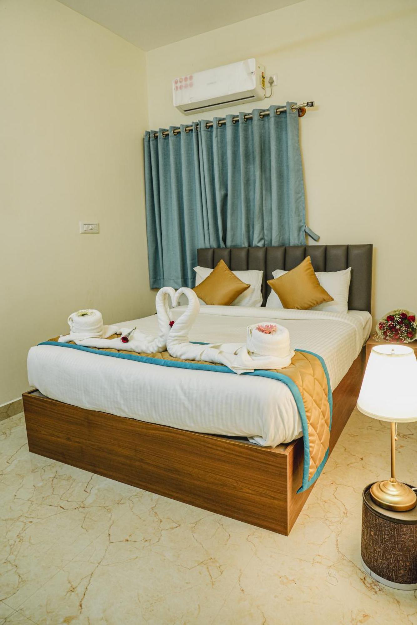Merry Luxe Near Kempegowda International Airport 3* Bangalore