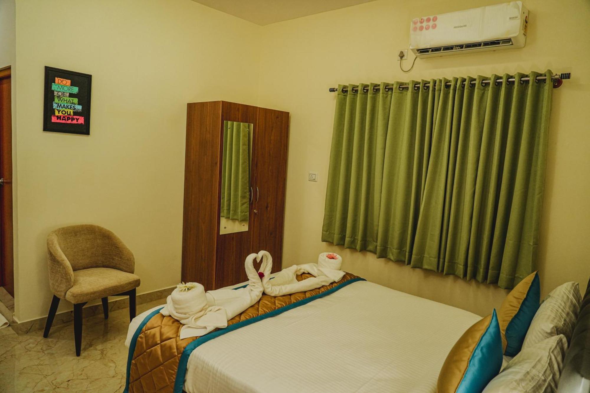 Hotel Merry Luxe Near Kempegowda International Airport