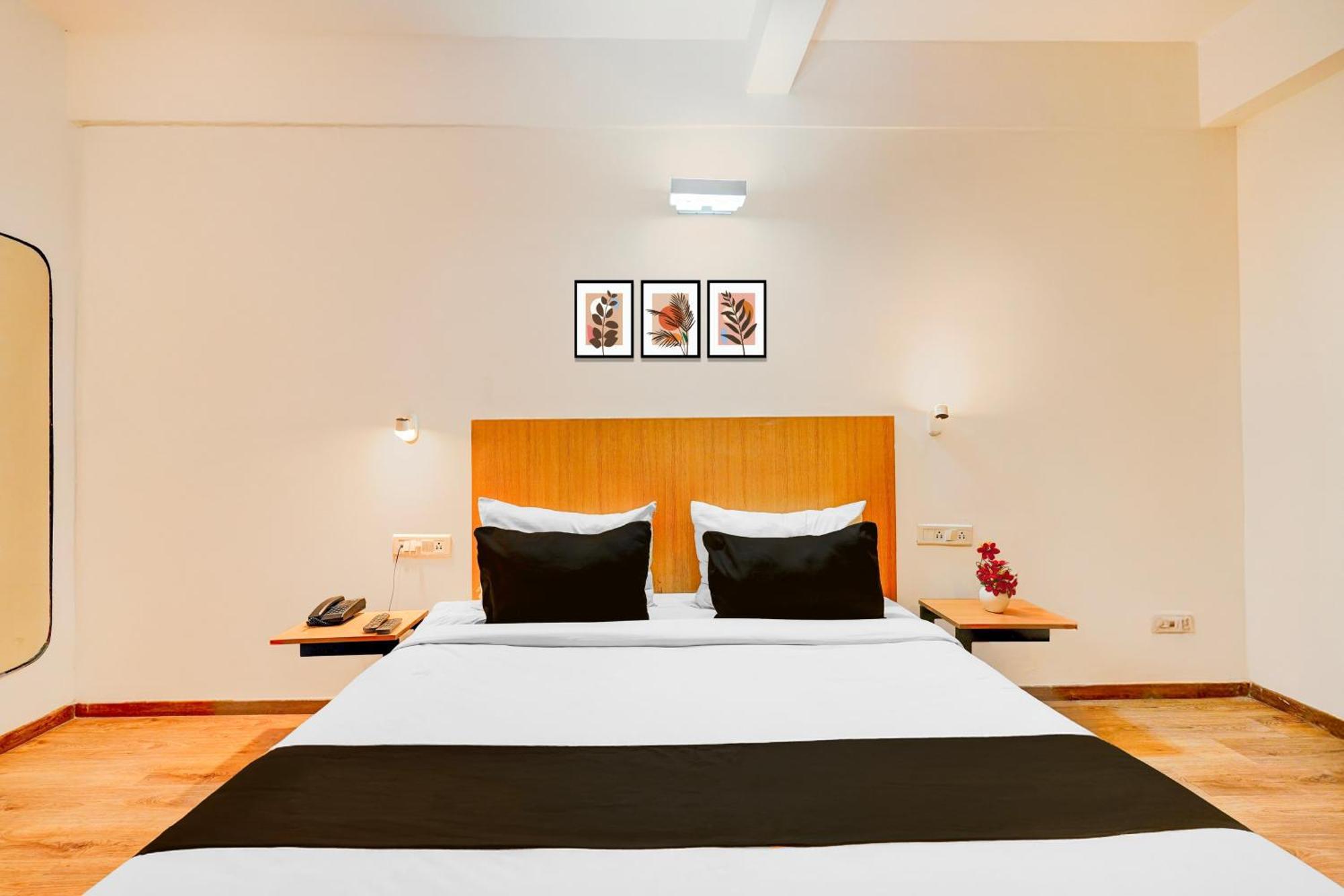Hotel Super Townhouse Hal Indiranagar Extension 4*