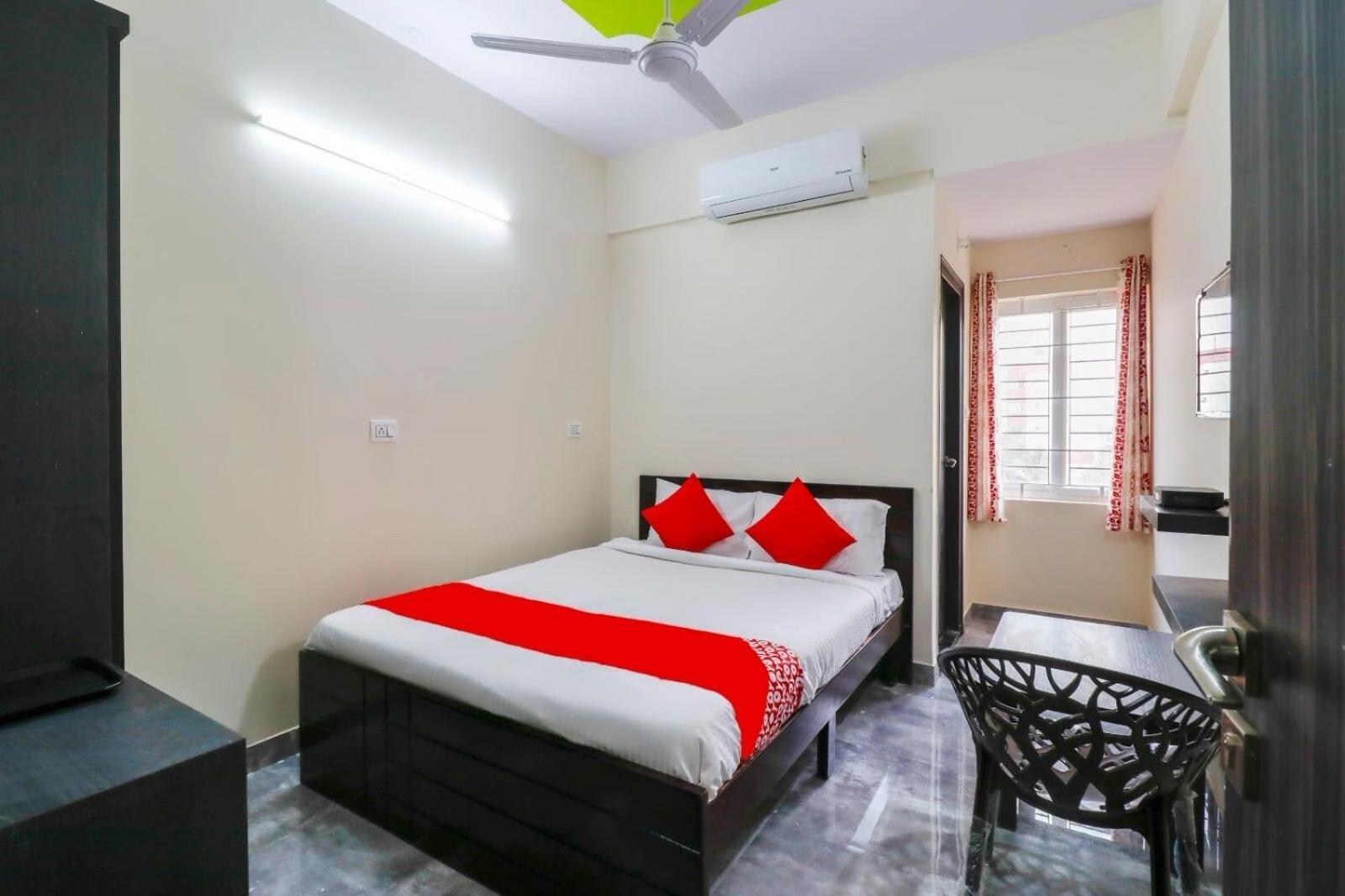 Hotel O Sv Comfort