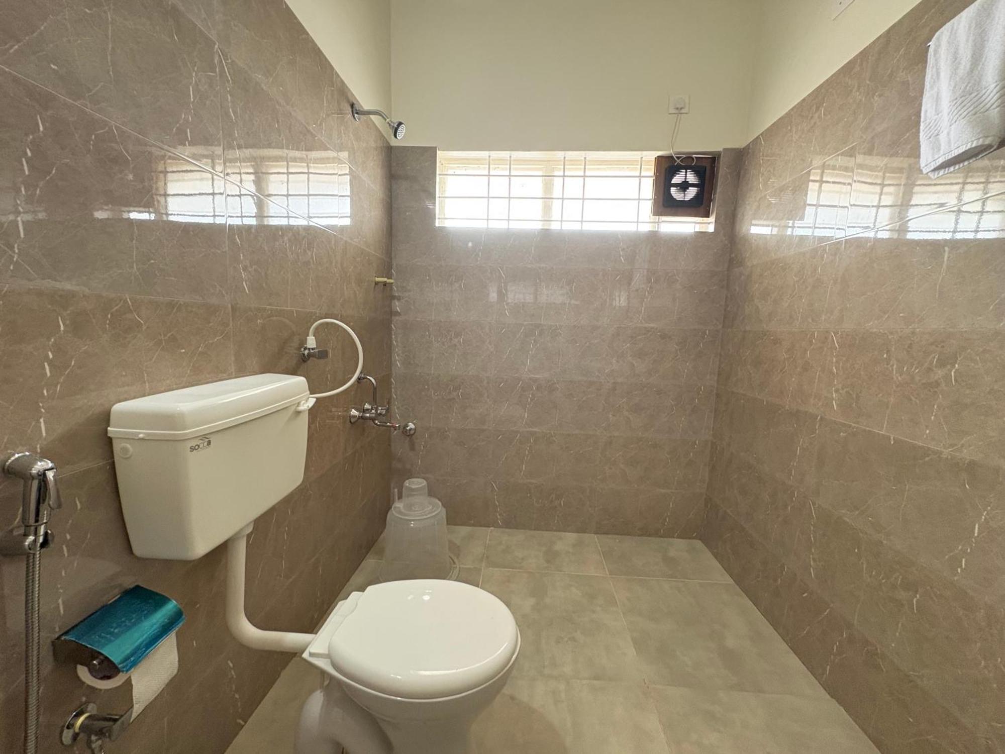 Hotel Sai Grand Near Airport