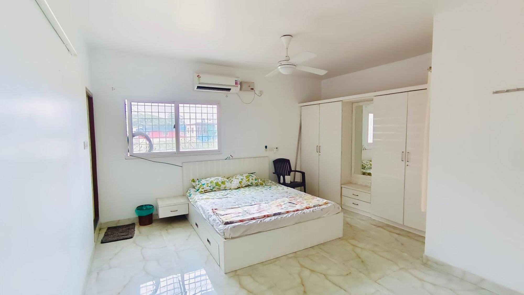 Spacious 2bhk With Kitchen In Malleshwaram Apartment *