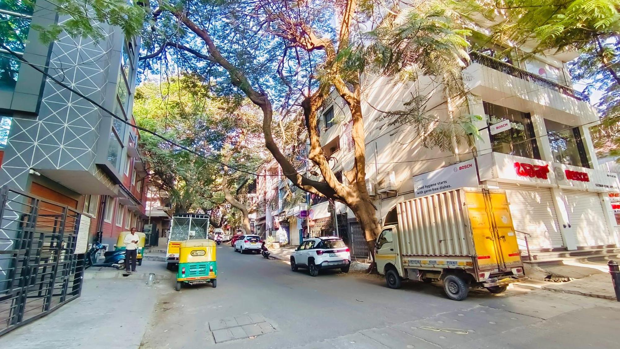 Spacious 2bhk With Kitchen In Malleshwaram Apartment Bangalore