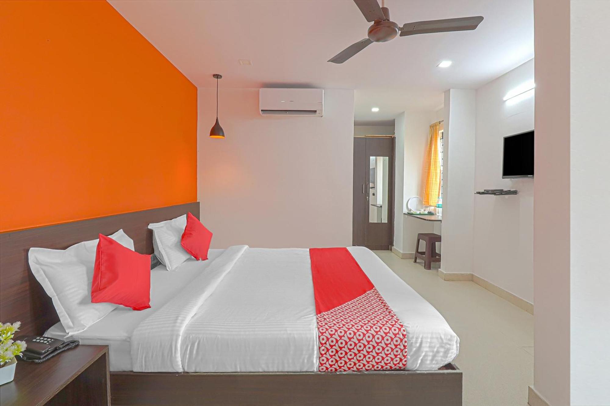 Super O Blooms Residency Near Baiyappanahalli Metro Station Hotel 4*
