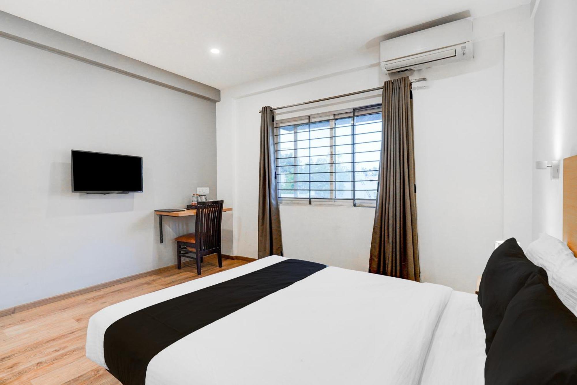 Super Townhouse Kanakpura Road Formerly Panchavati Comforts 3*