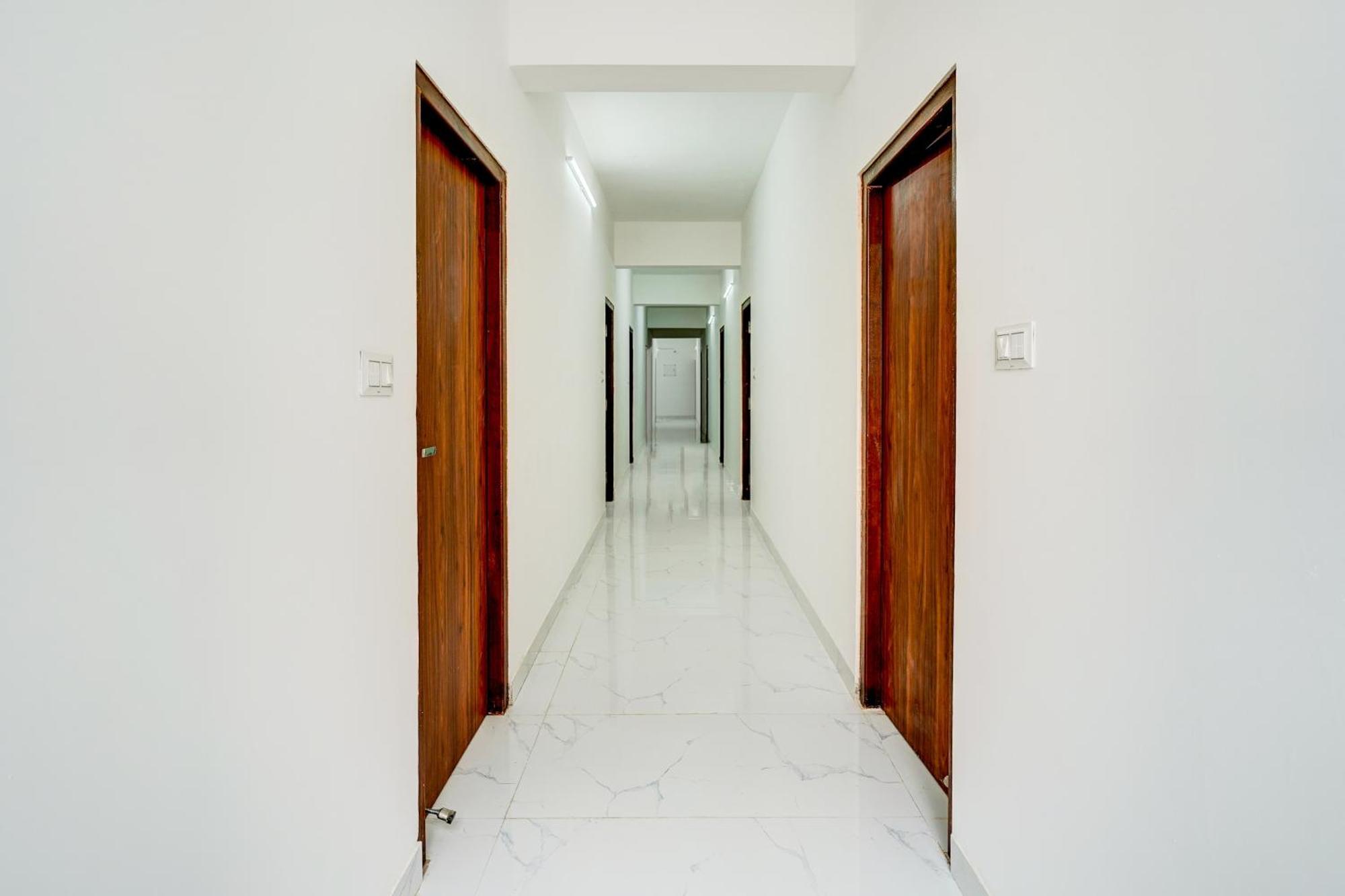Hotel O Sln Comforts