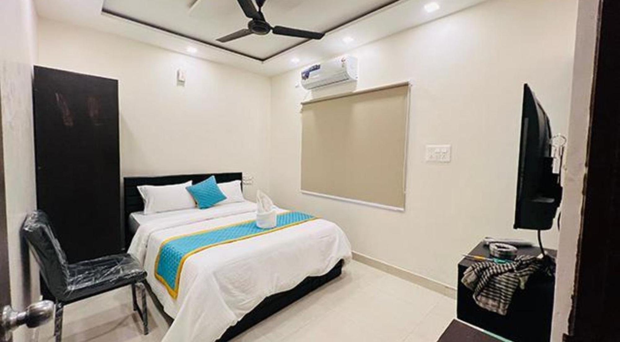 Fabhotel Maark 2*
