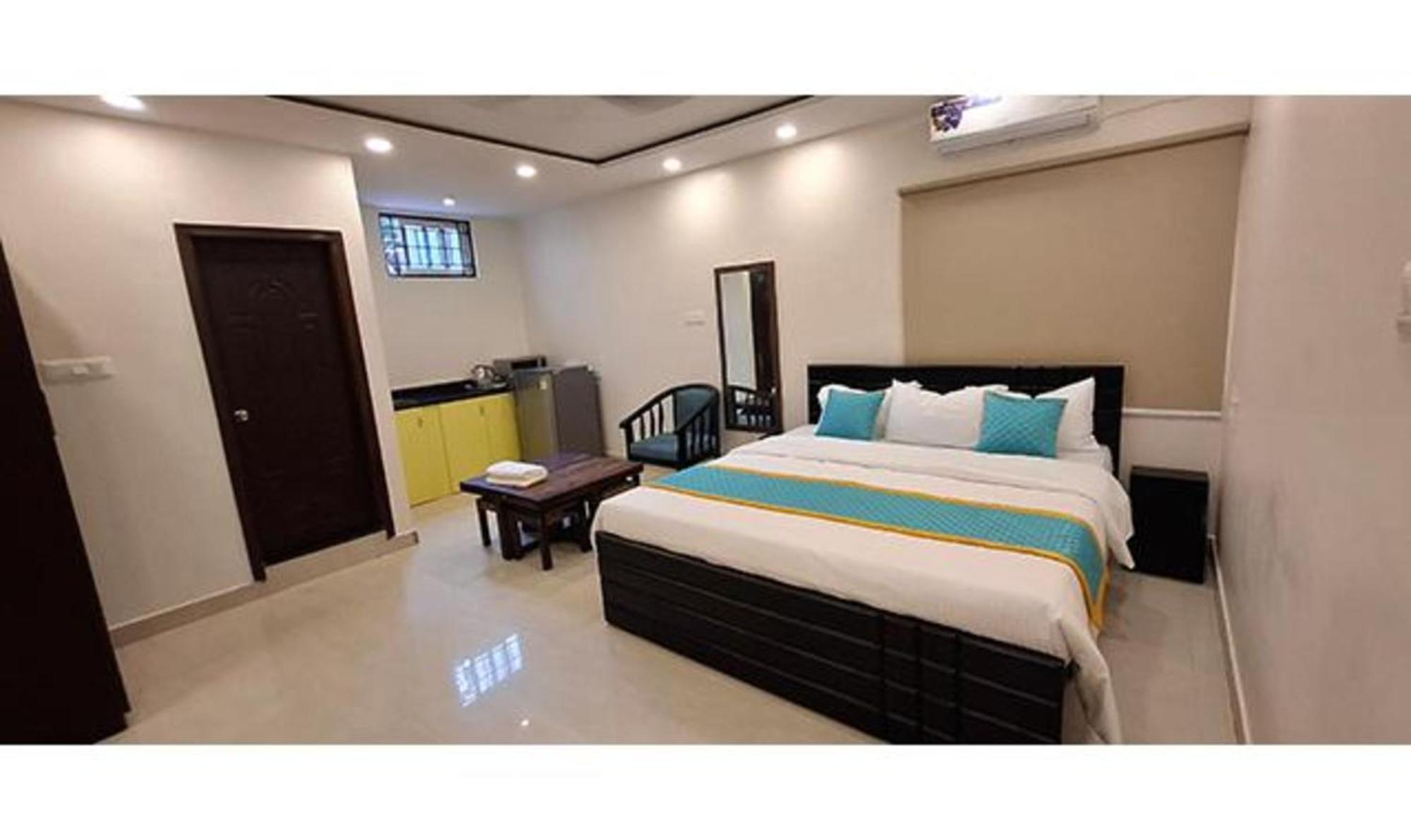 Hotel Fabhotel Maark Bangalore