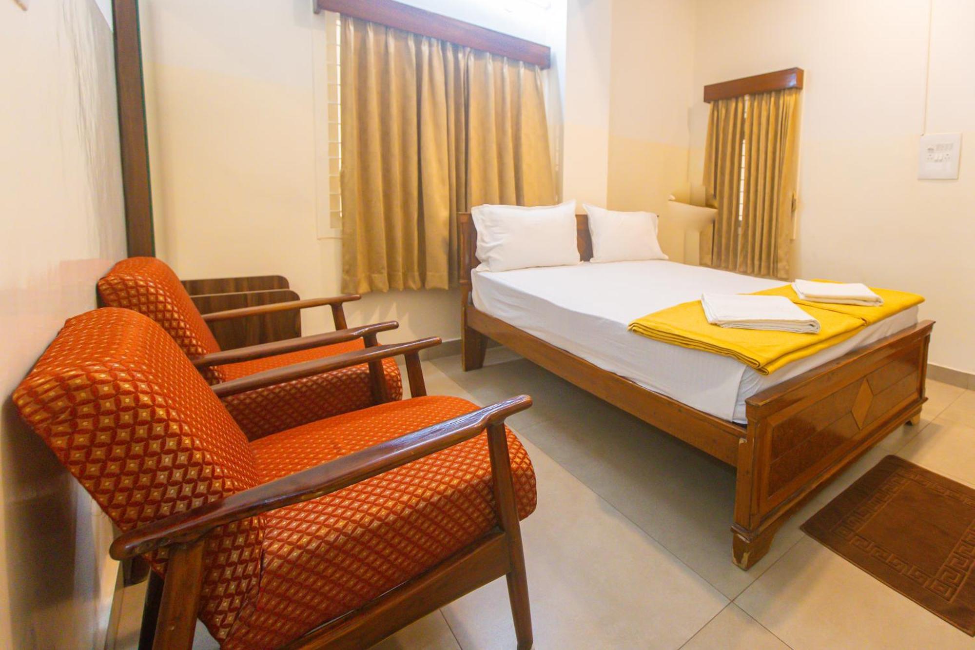 Sri Ramakrishna Hotel 4*