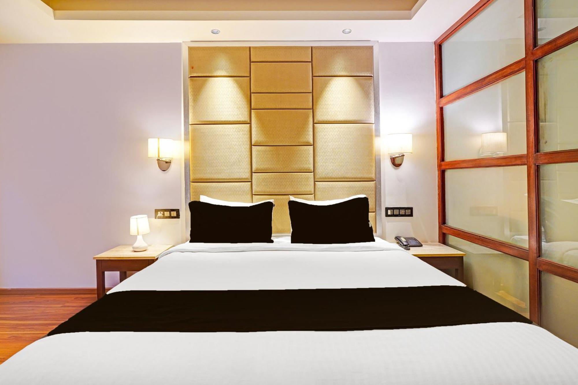 Super Collection O Marathahalli Formerly Krishna Boutique 3*