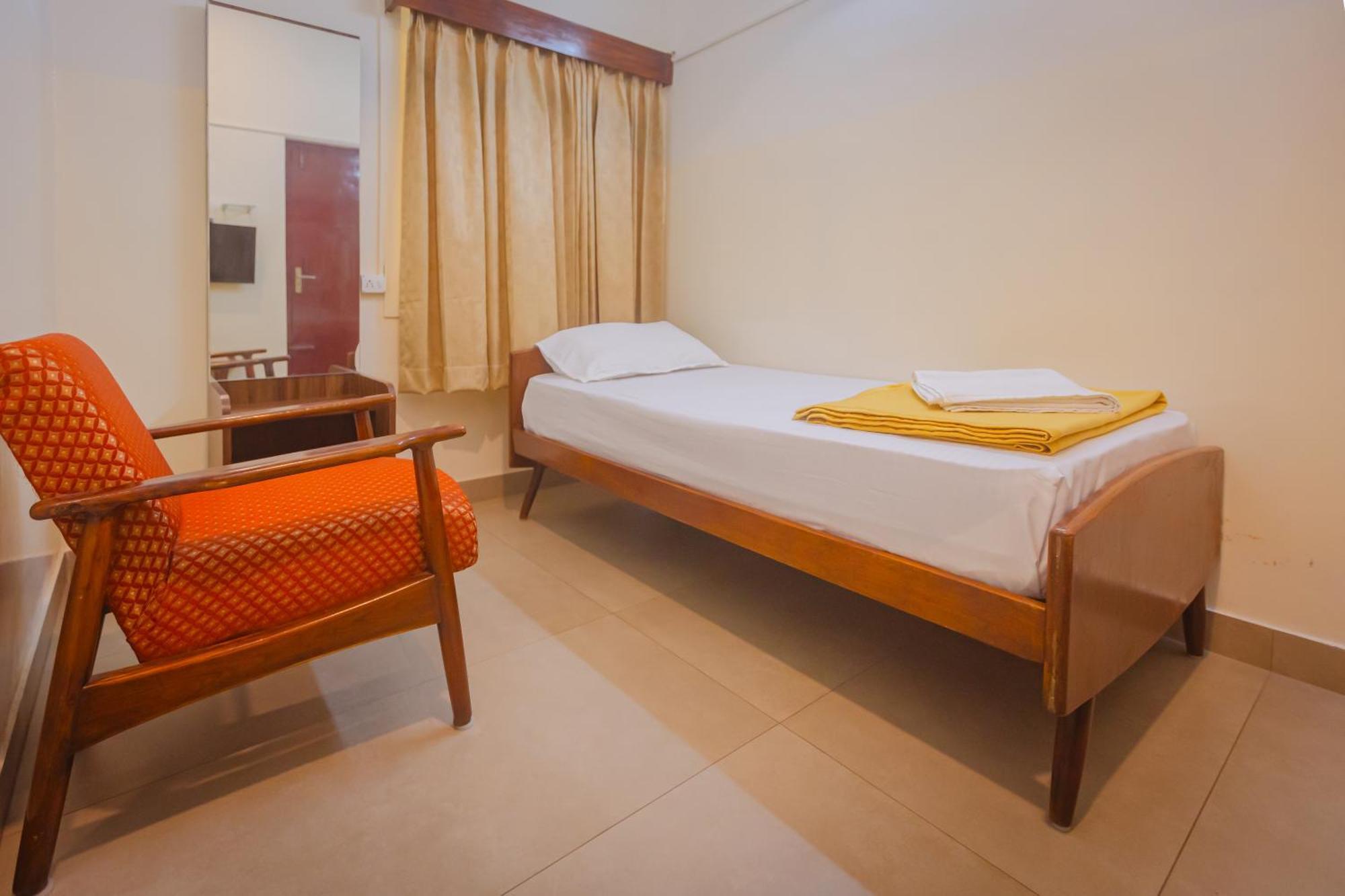 Sri Ramakrishna Hotel