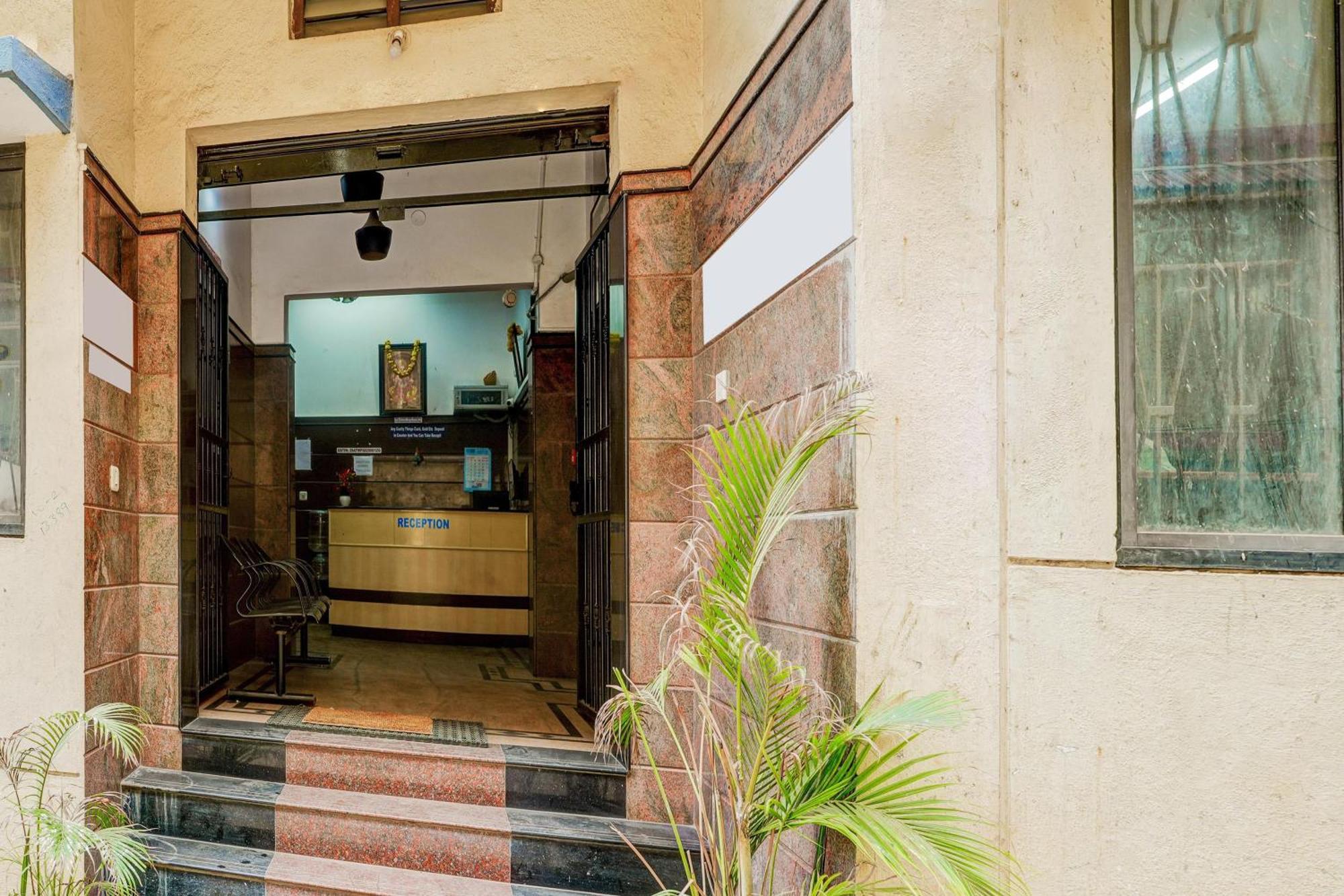 Super Collection O Yeshwantpur Formerly Sunder Nivas Hotel