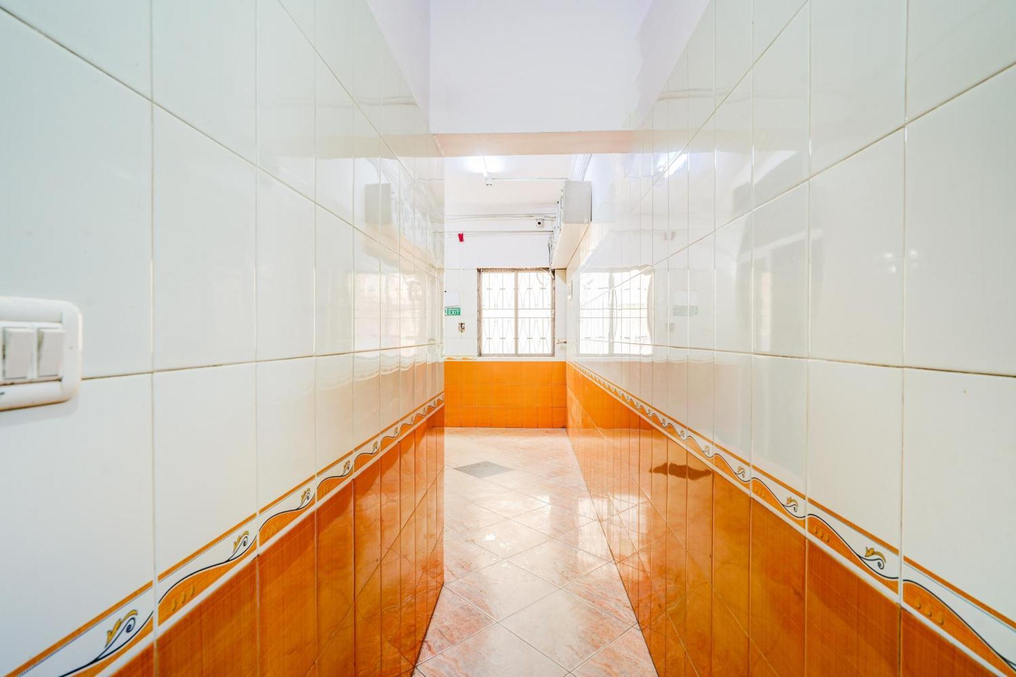 Super Collection O Yeshwantpur Formerly Sunder Nivas Hotel Bangalore