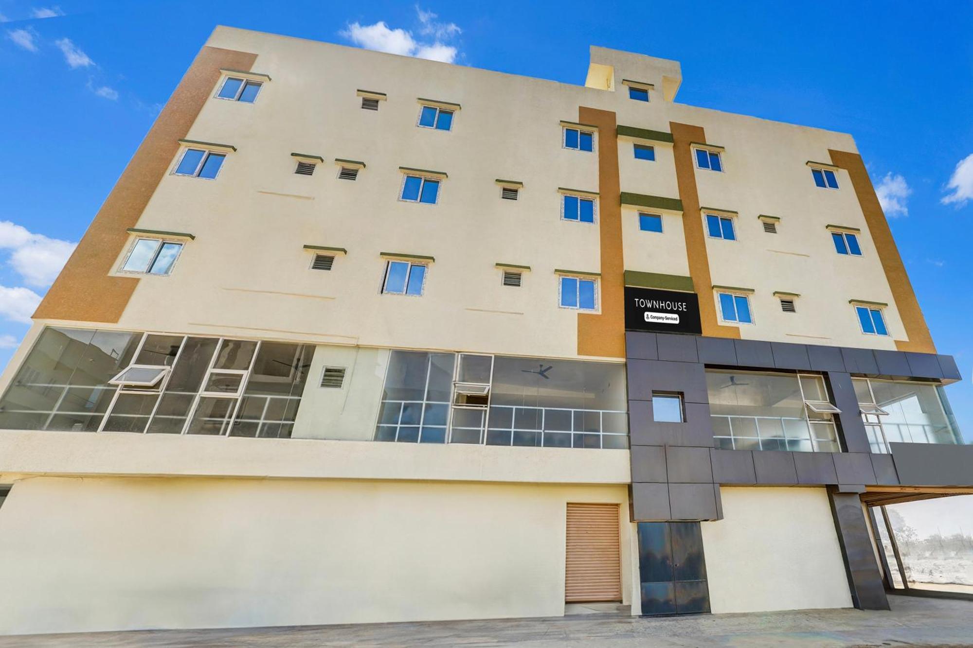 Super Townhouse Hennur Prakruthi Layout *