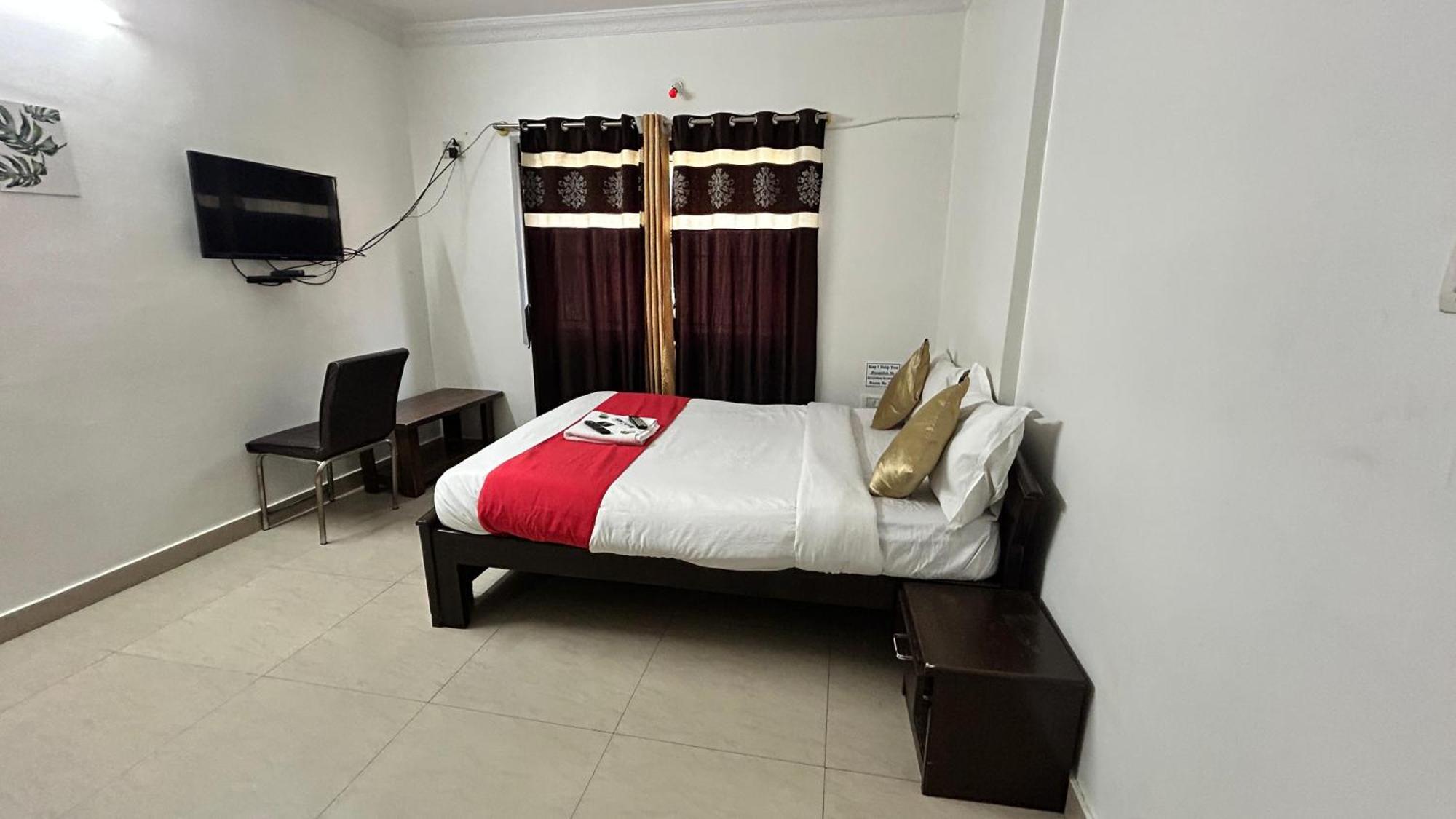 Hotel Aradhya Comforts Bangalore