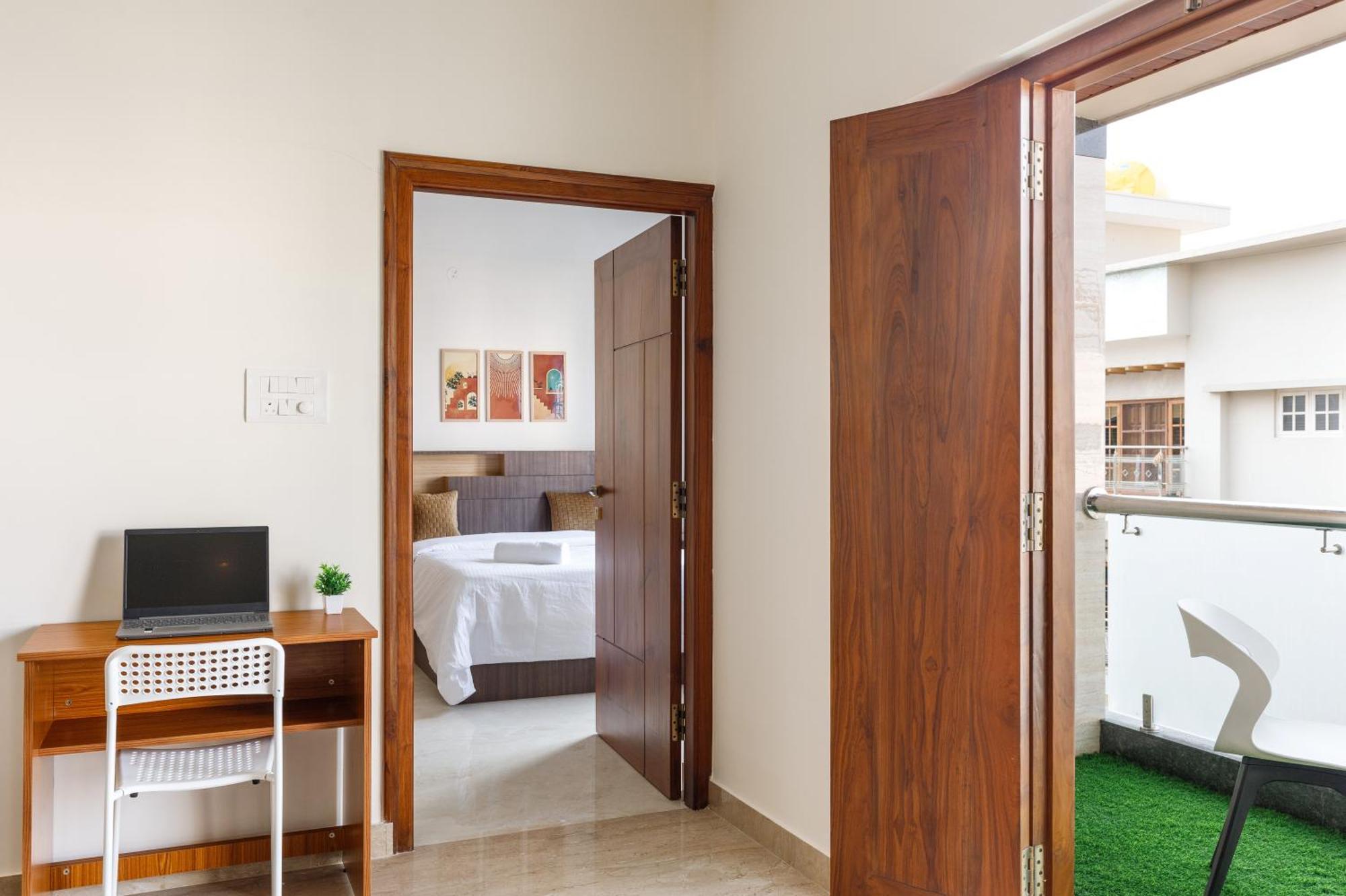 Obs Serviced Hsr Layout Apartment *