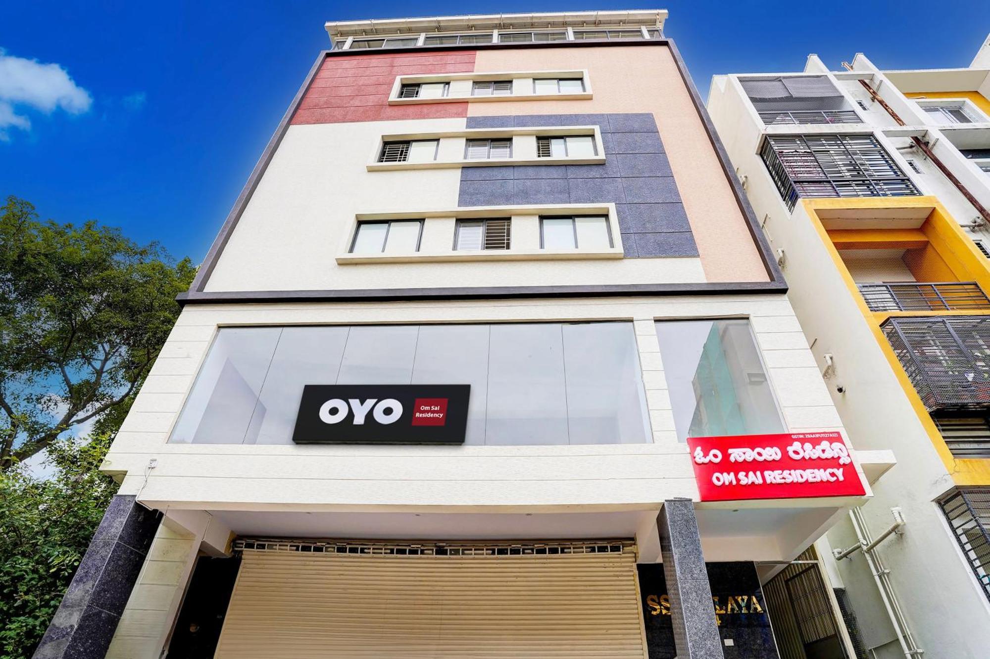 O 82950 Om Sai Residency Hotel Bangalore